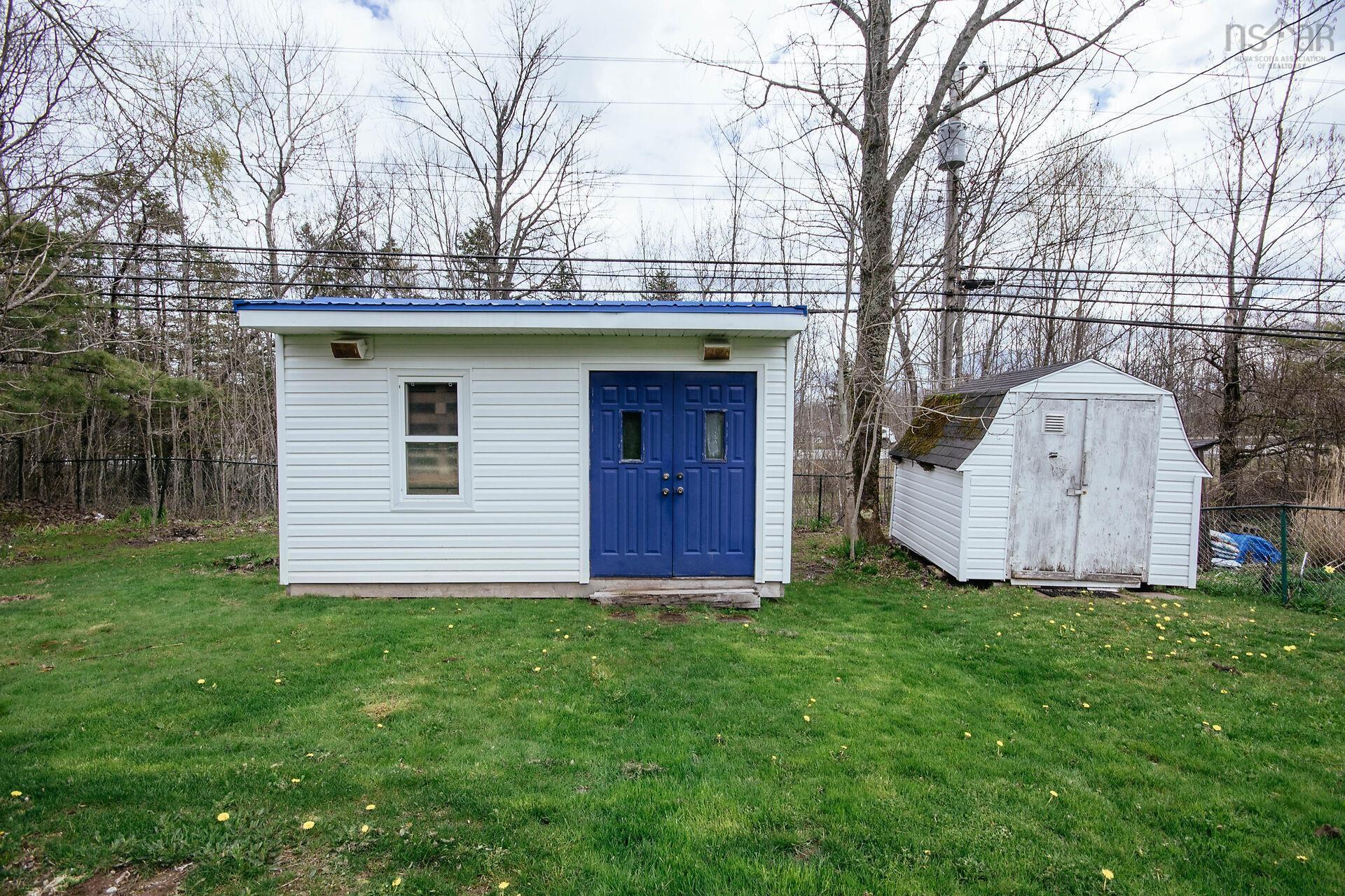 View image 32