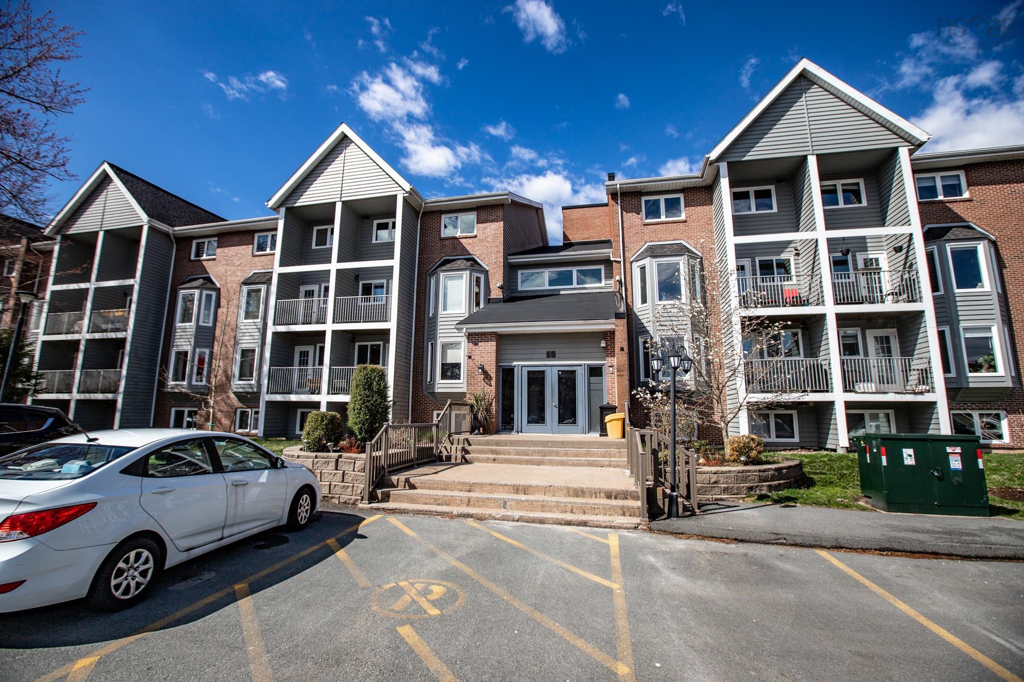 Thumbnail image for 302 15 Knightsridge Drive, Halifax, NS Drive MLS<sup>®</sup> 202610326