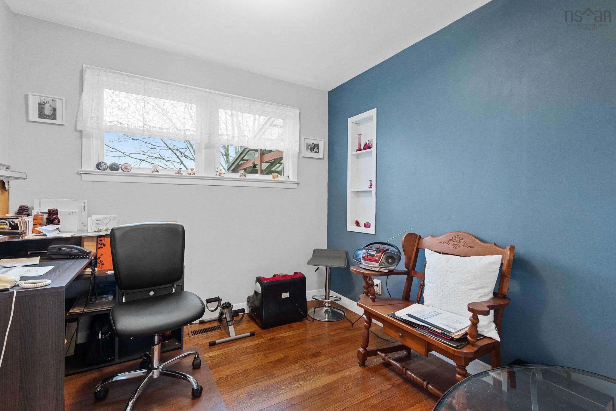 View image 12