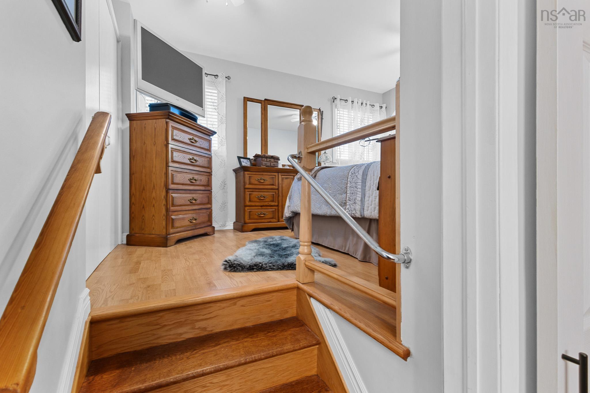View image 19