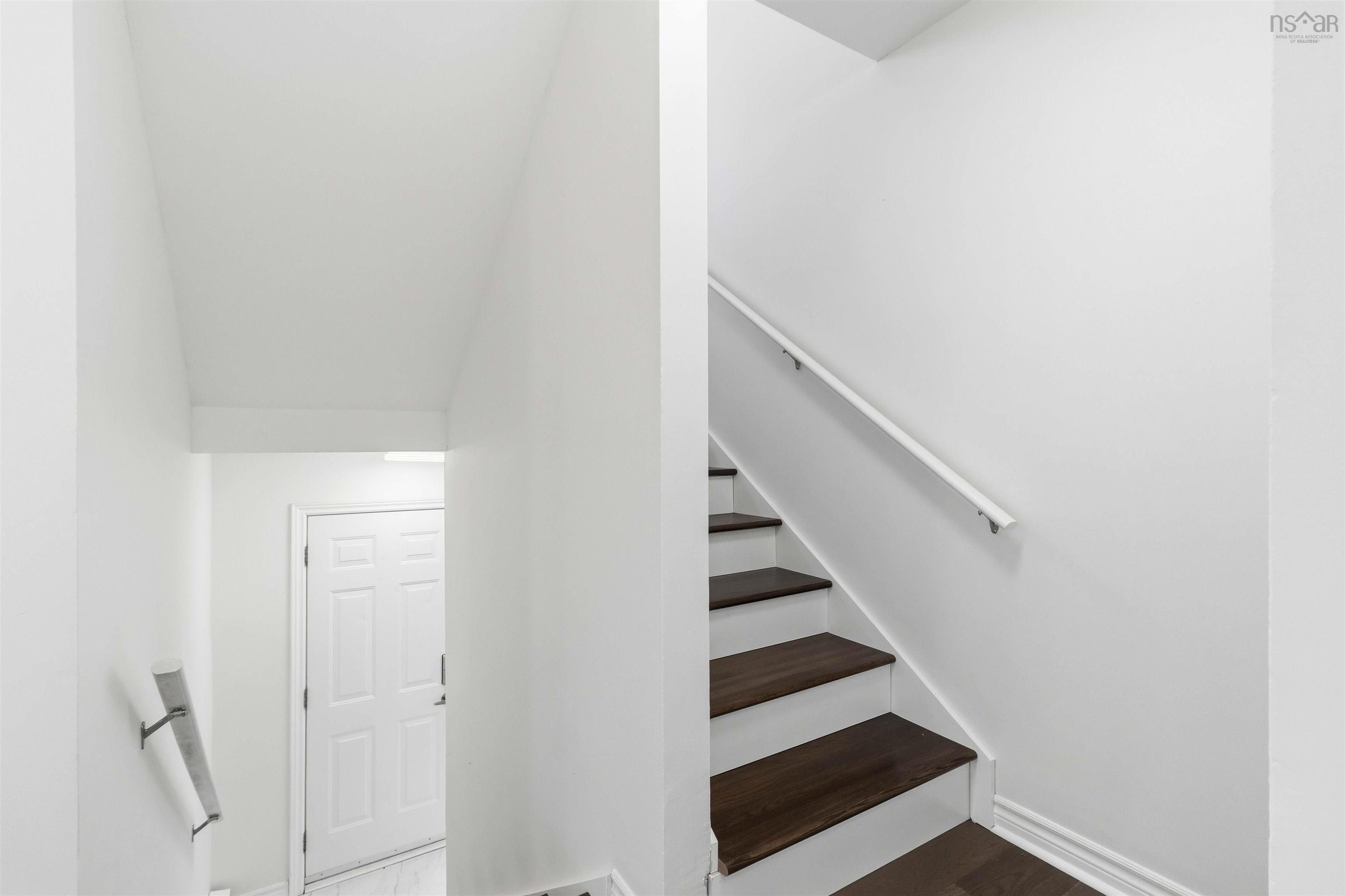 View image 19