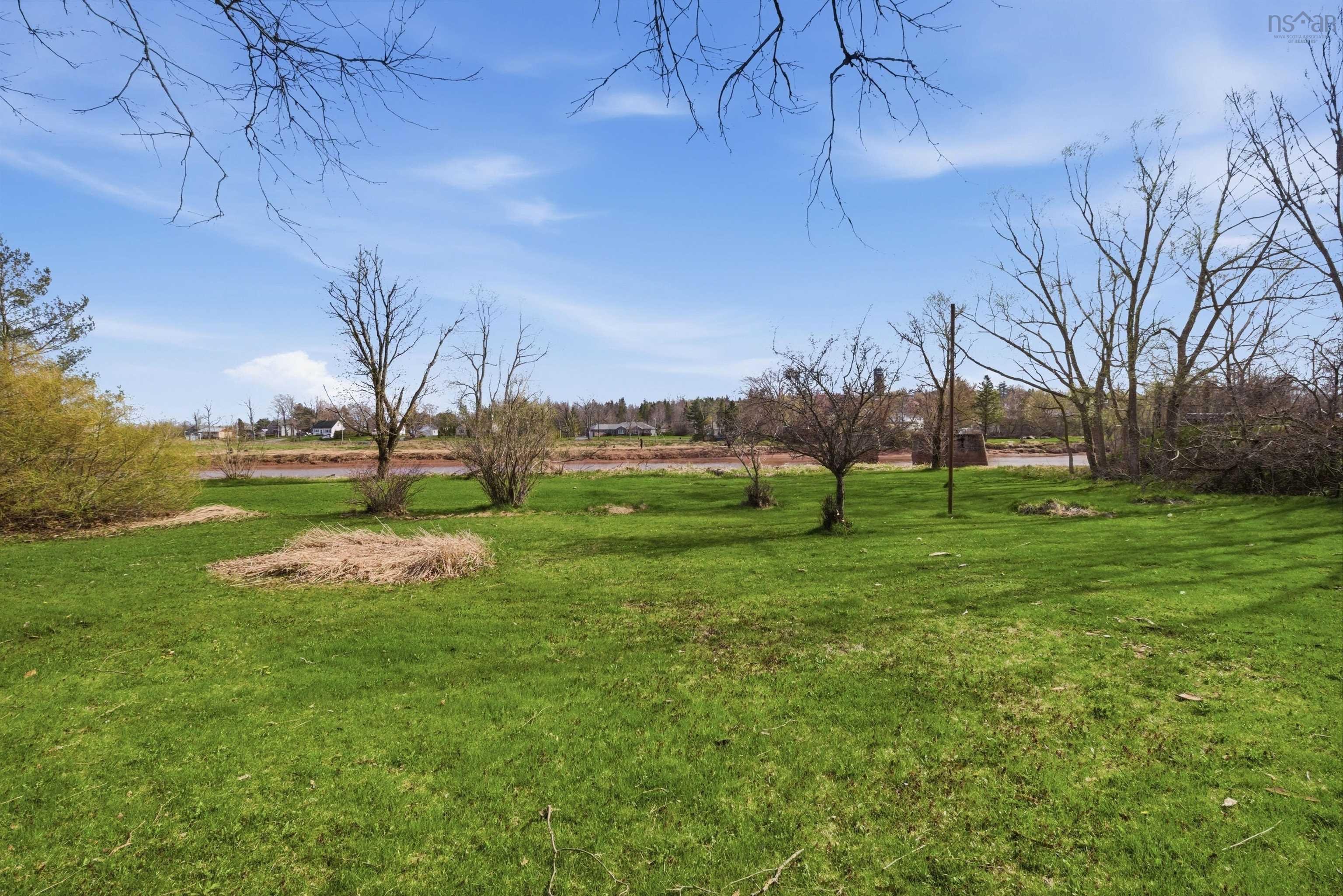 View image 32