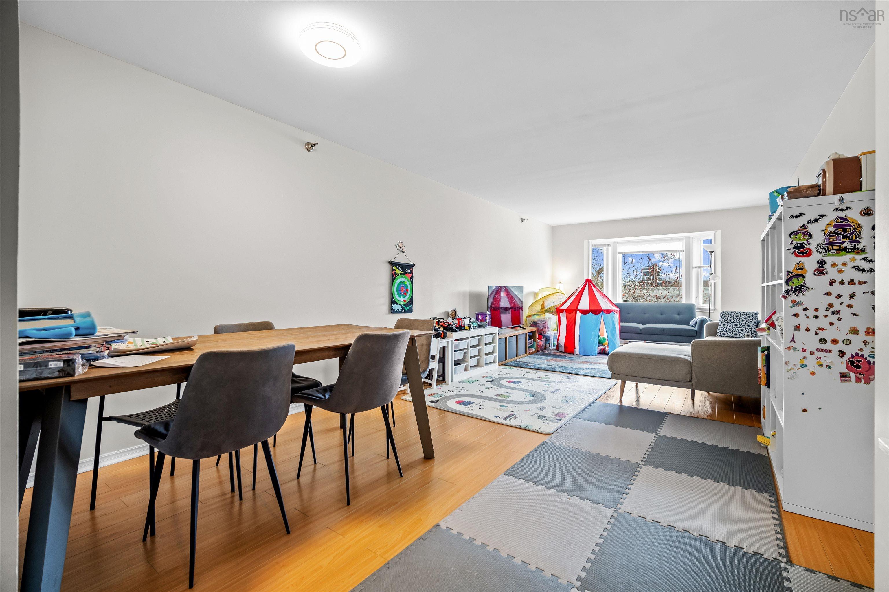 View image 9