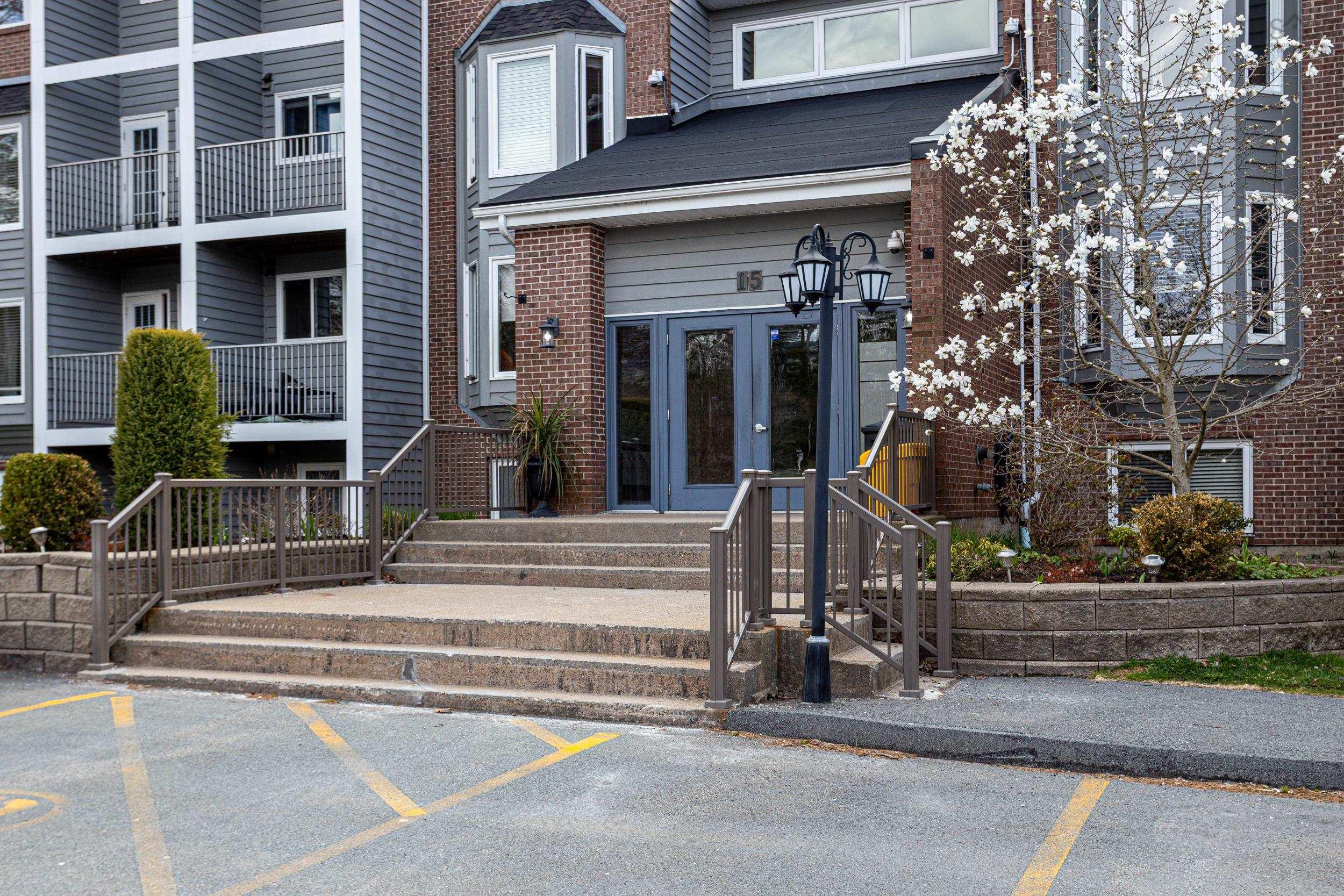 Thumbnail image for 310 15 Knightsridge Drive MLS<sup>®</sup> 202610432