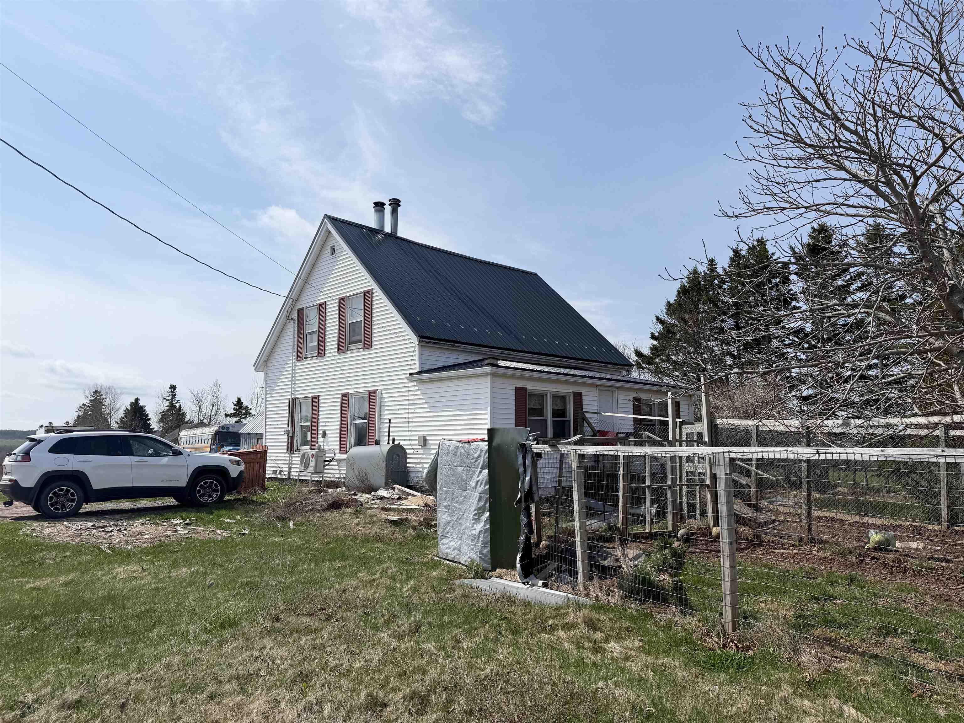 Thumbnail image for 574 Burntcoat Road MLS<sup>®</sup> 202610444