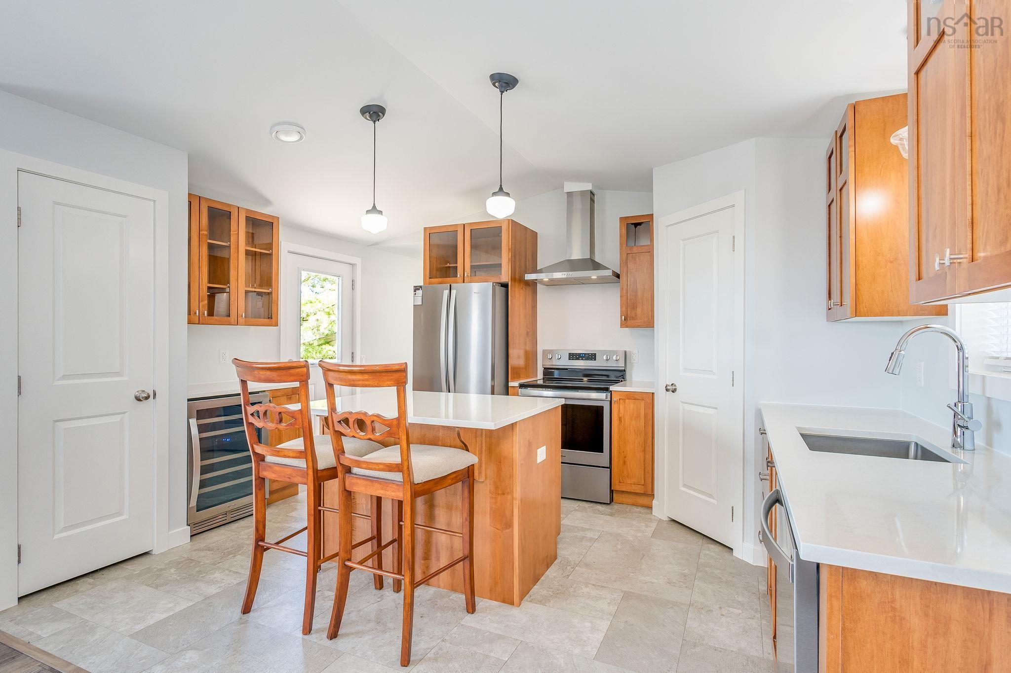 View image 10