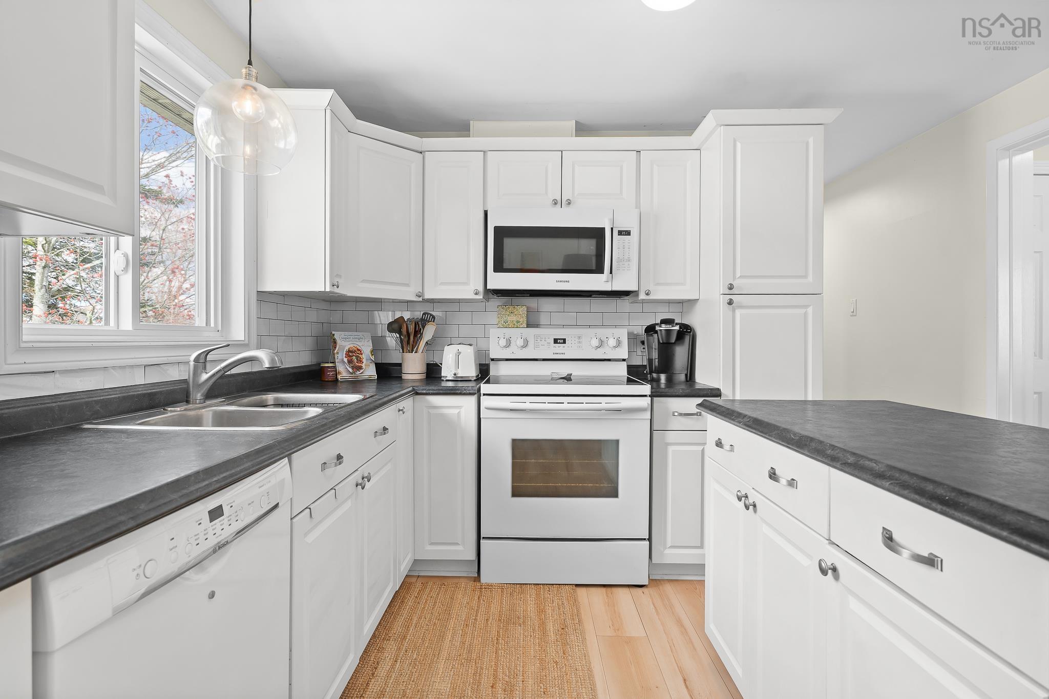 View image 13