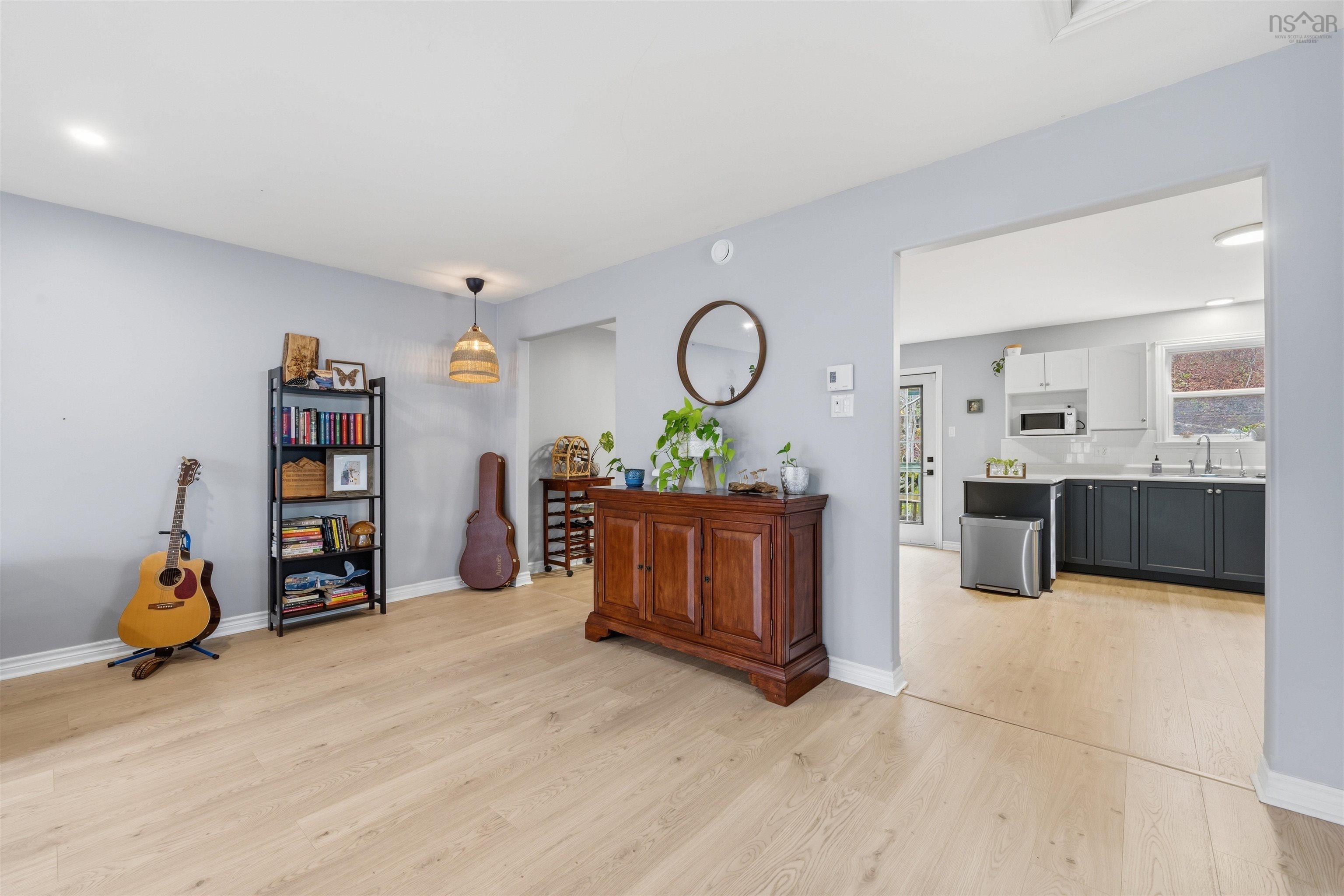 View image 12