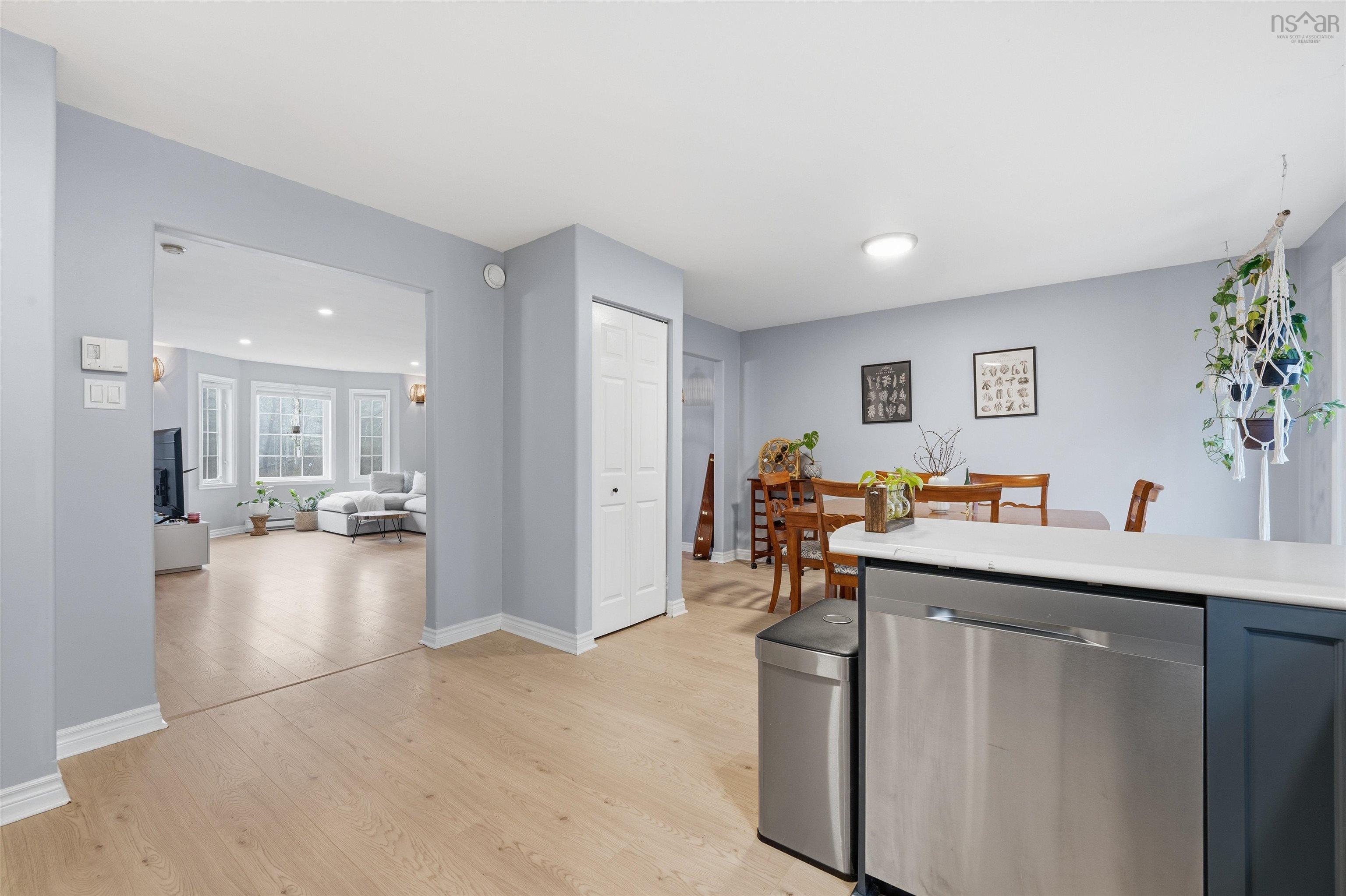 View image 17