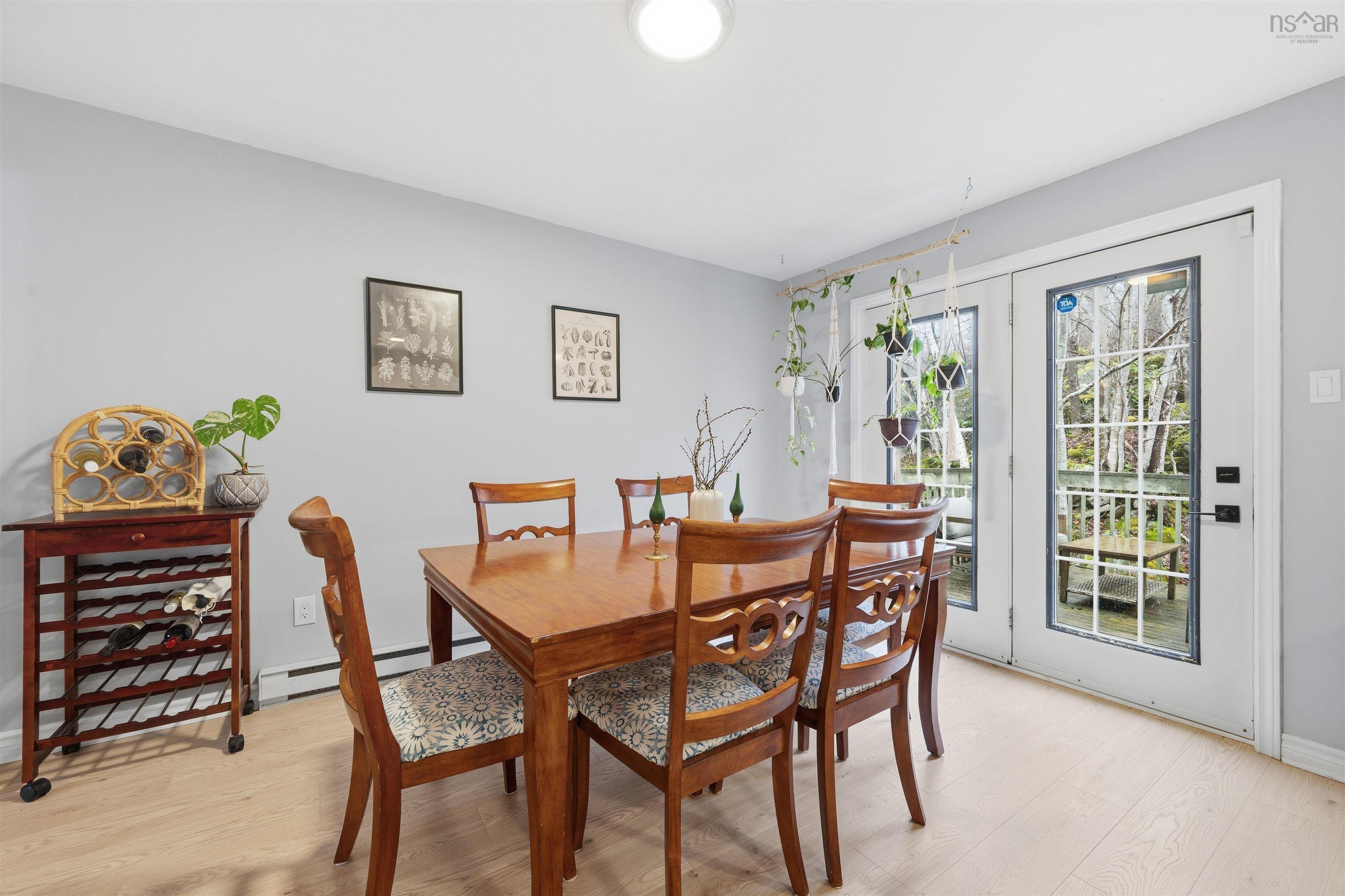View image 18