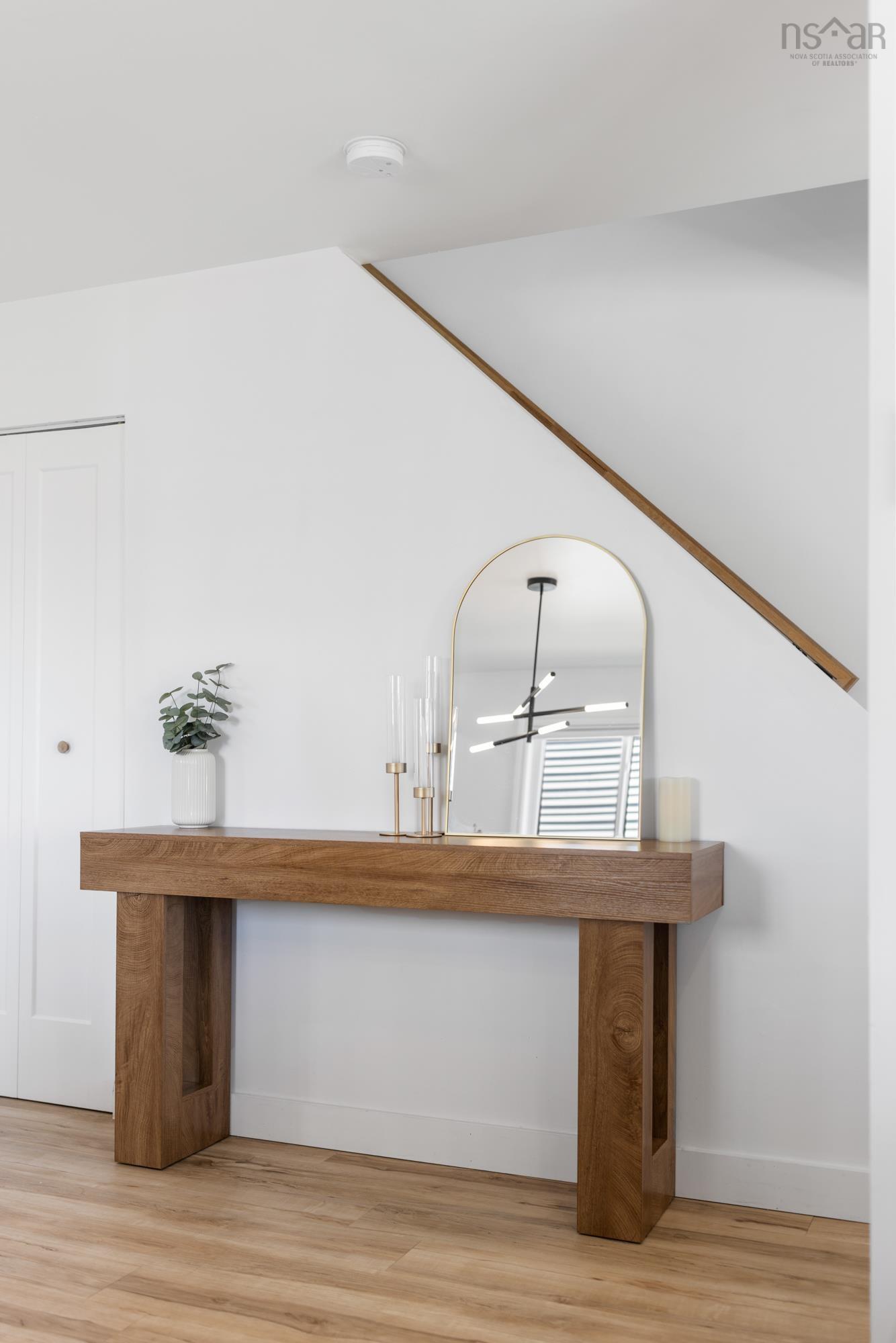View image 8
