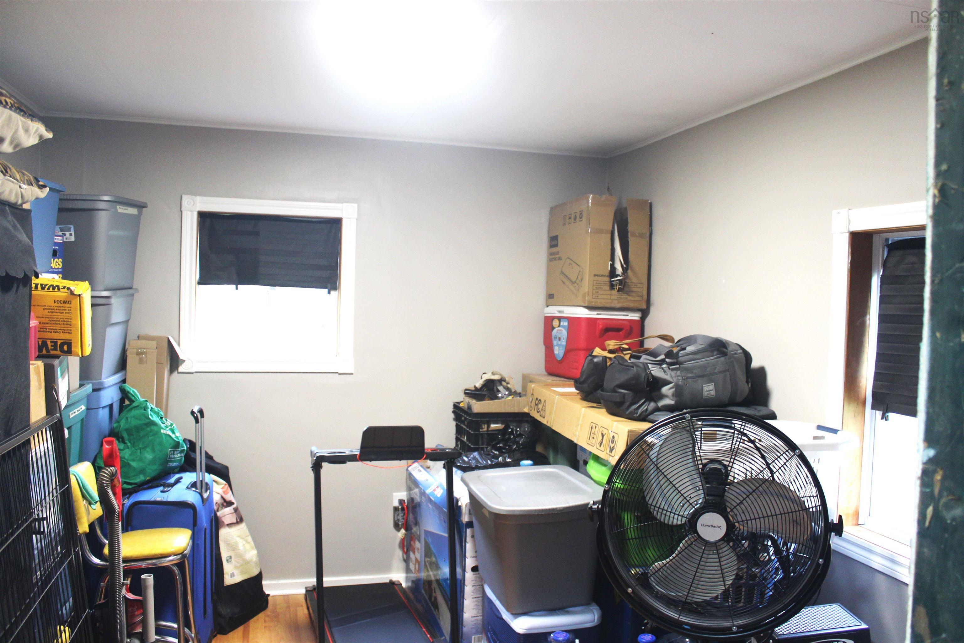 View image 11