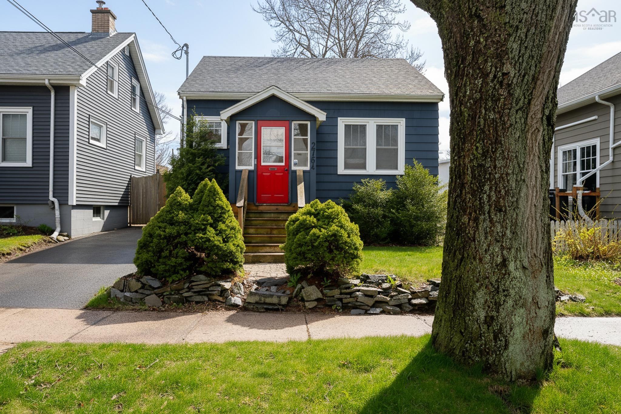 Thumbnail image for 2764 Pacific Street MLS<sup>®</sup> 202610571