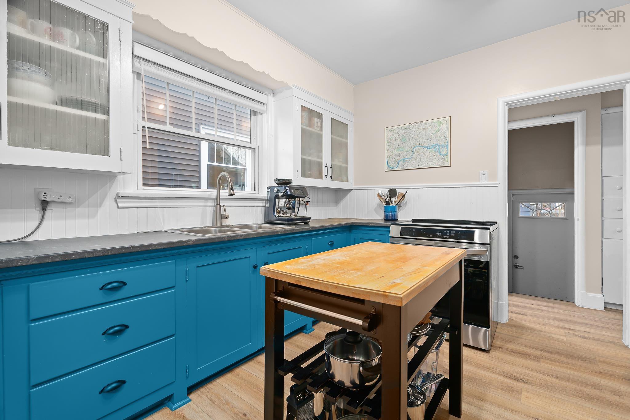 View image 10