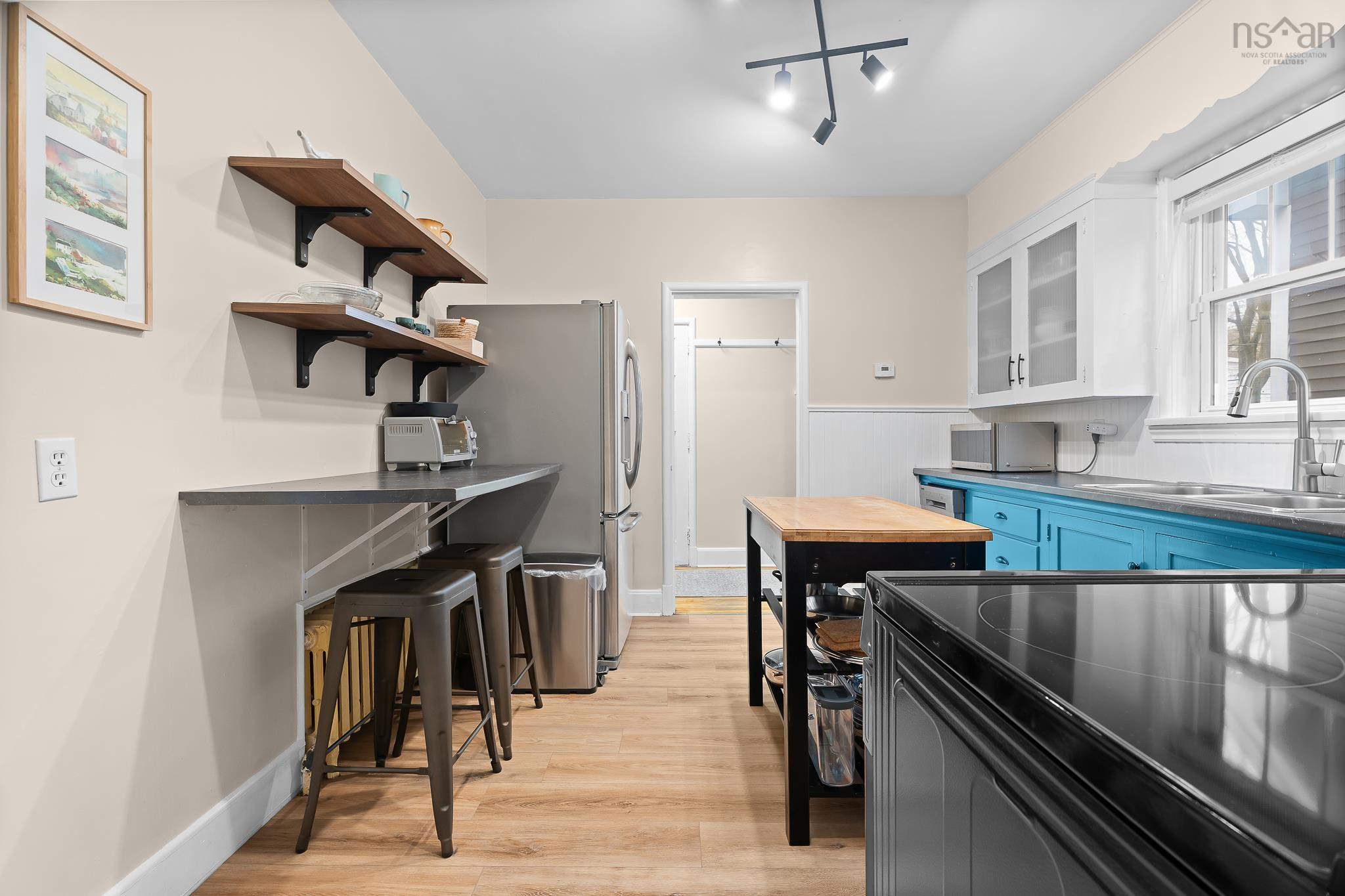 View image 11