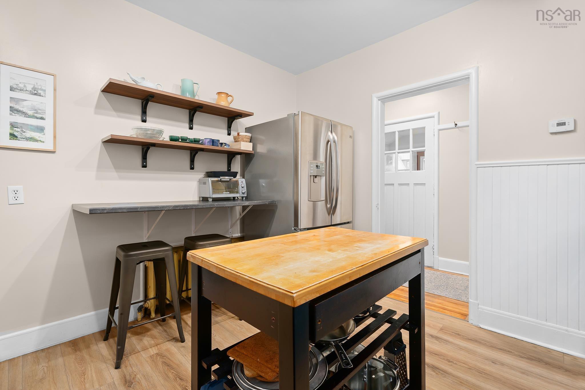 View image 12