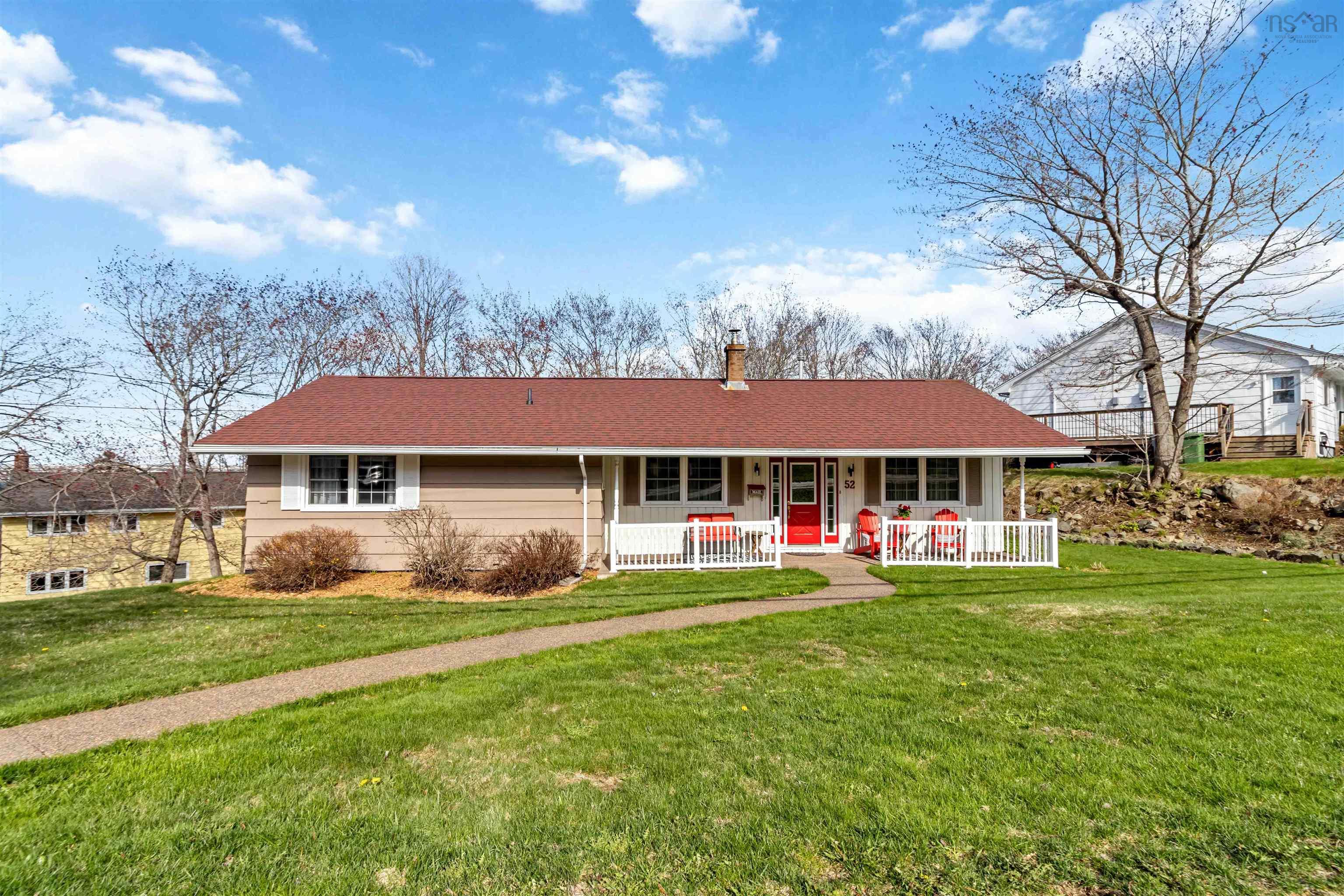 Thumbnail image for 52 Flamingo Drive MLS<sup>®</sup> 202610578