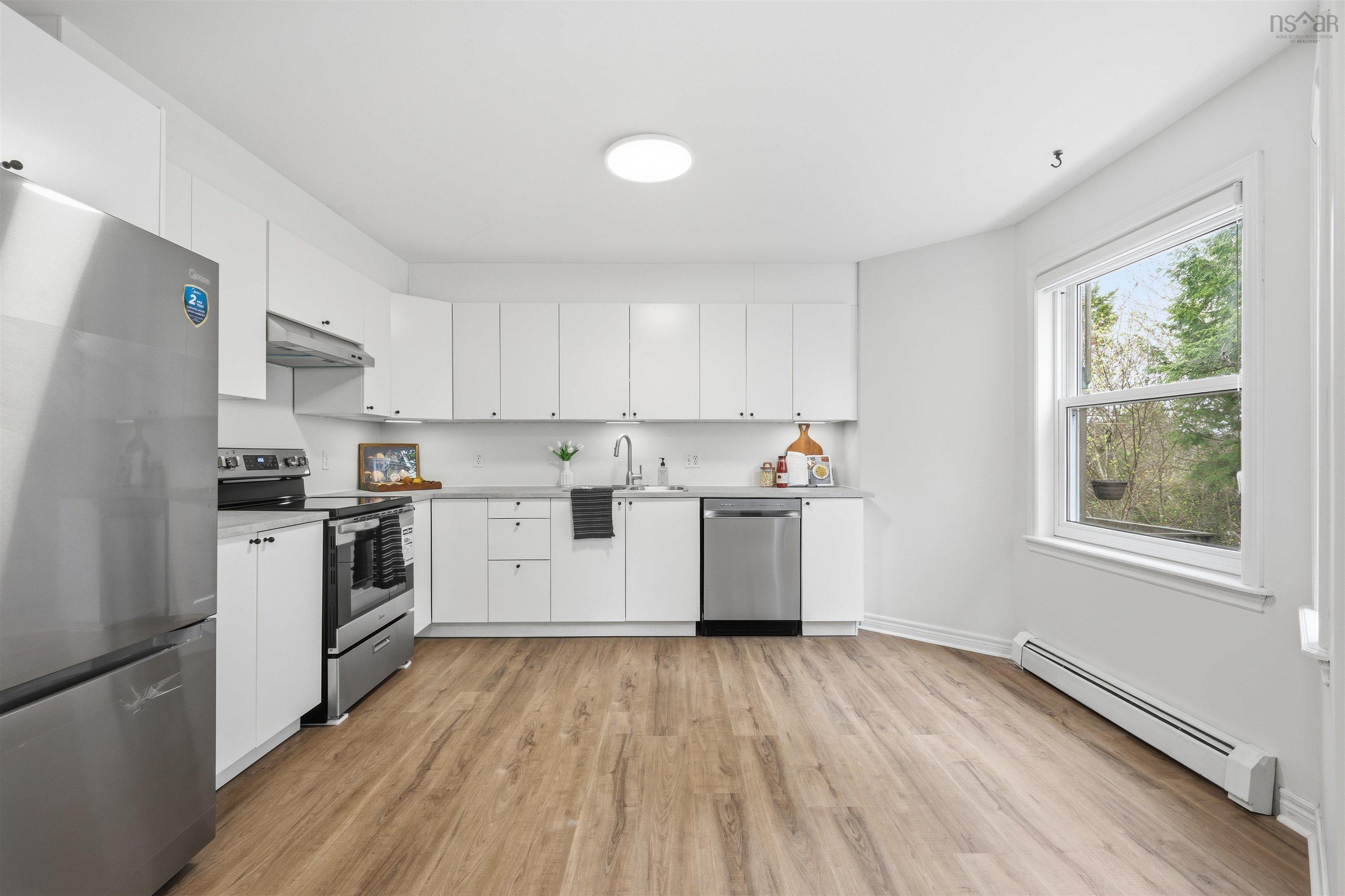 View image 18