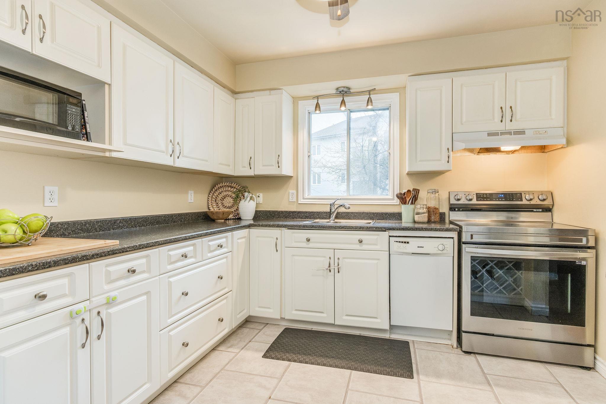 View image 11