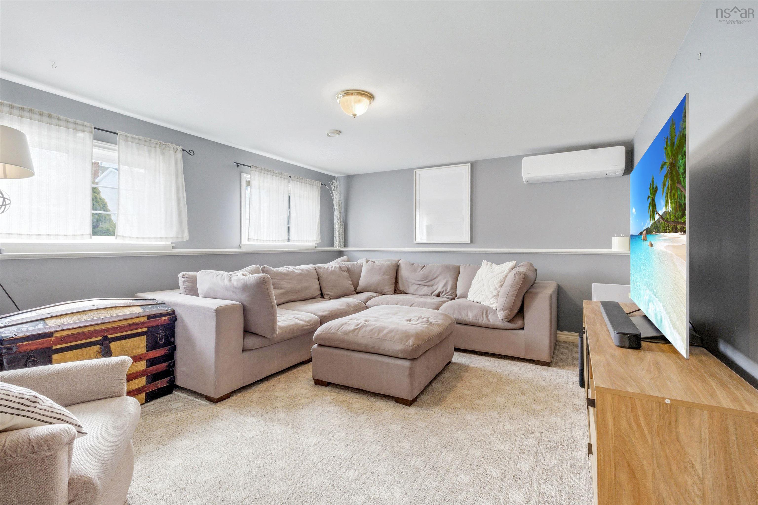 View image 18