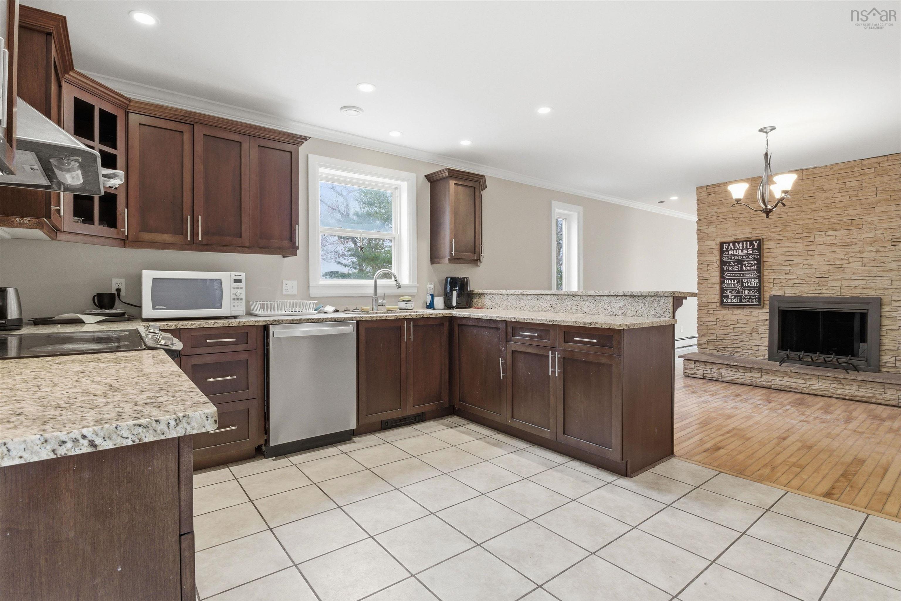 View image 11