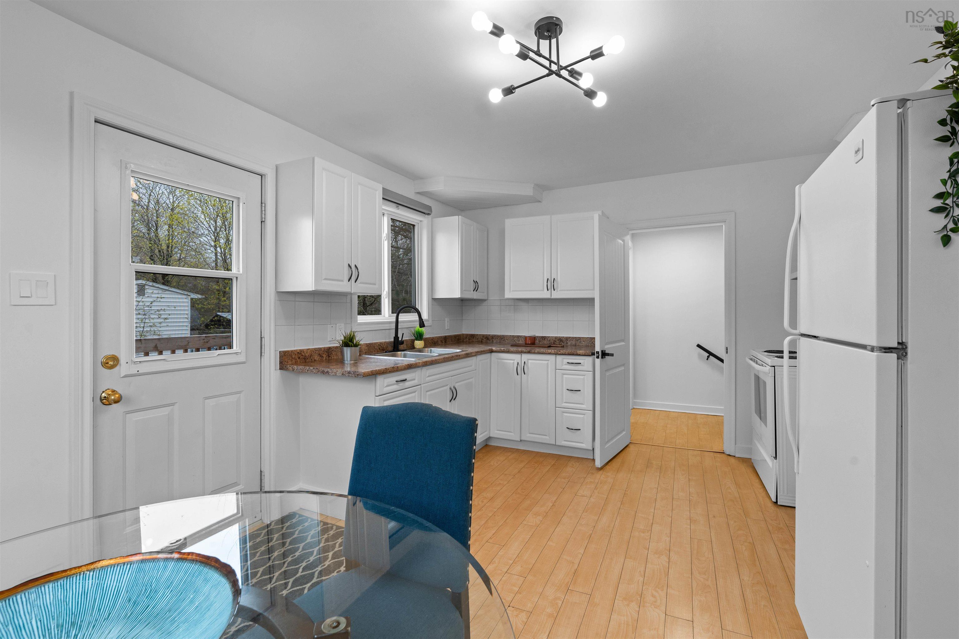View image 10