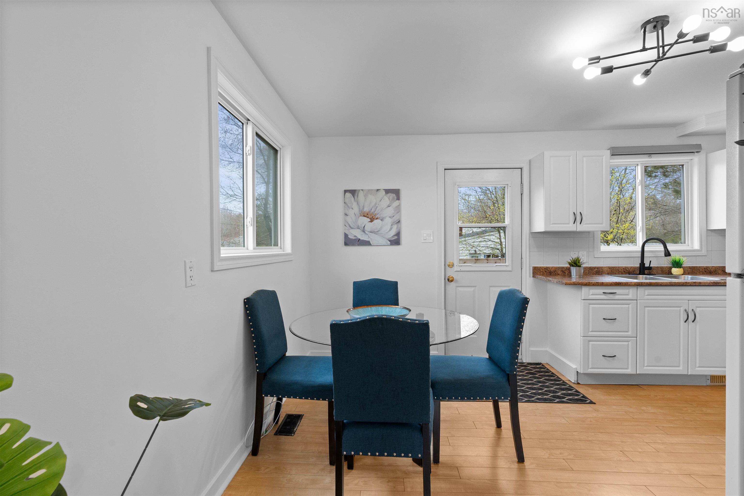 View image 9