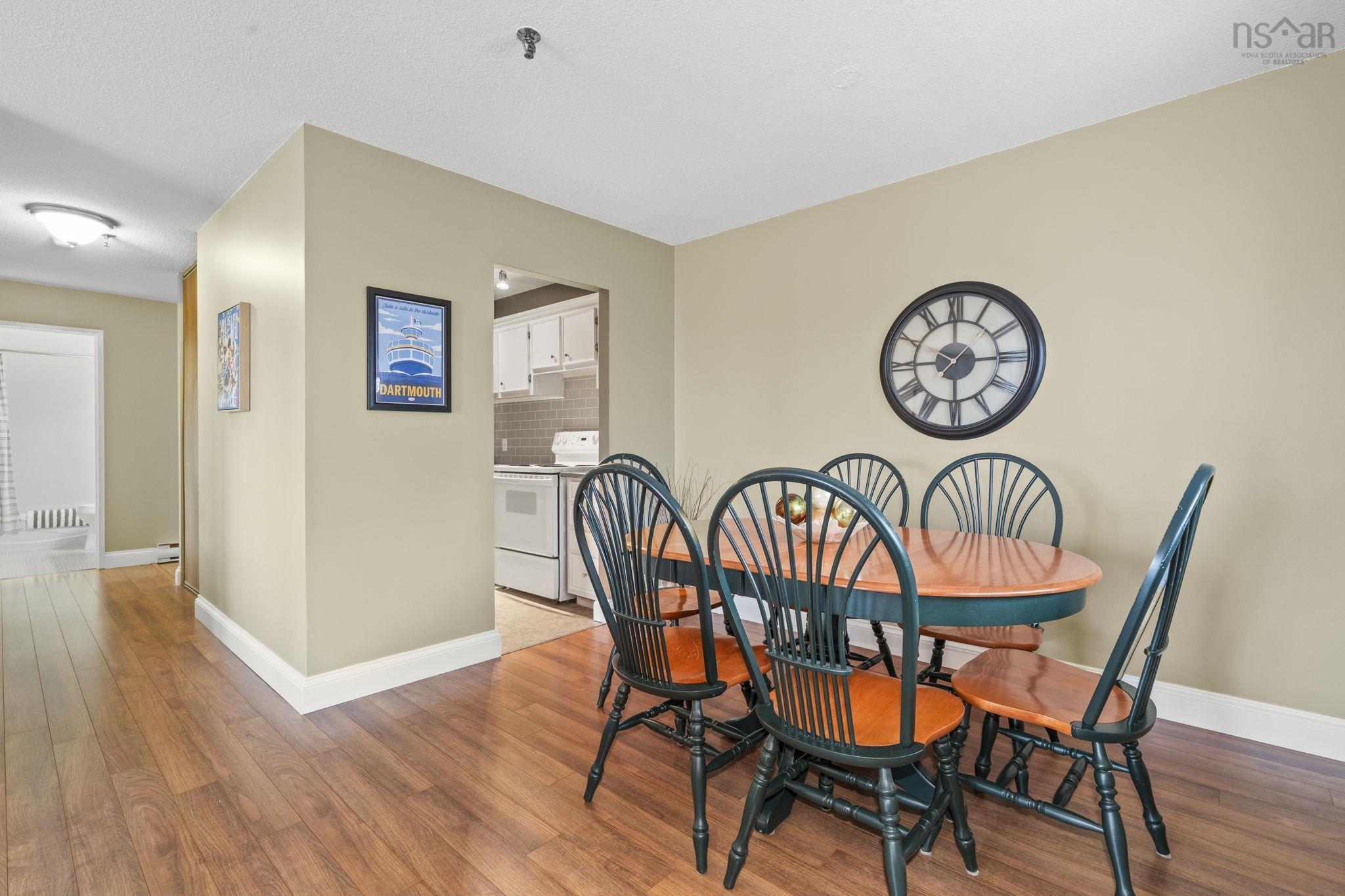 View image 16