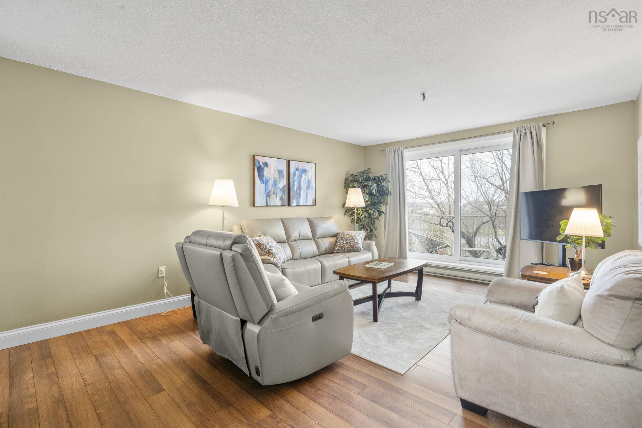 View image 18