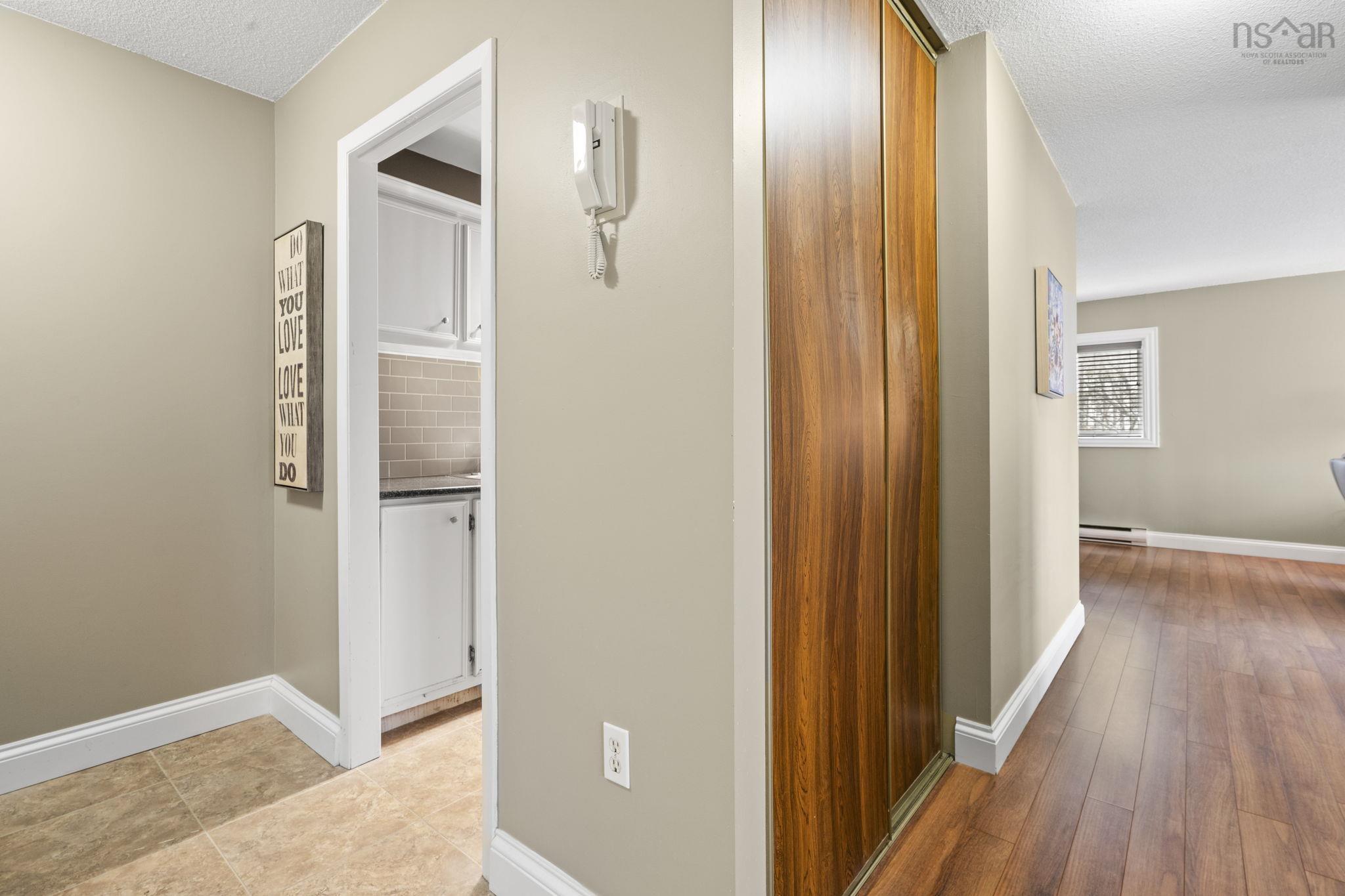View image 9