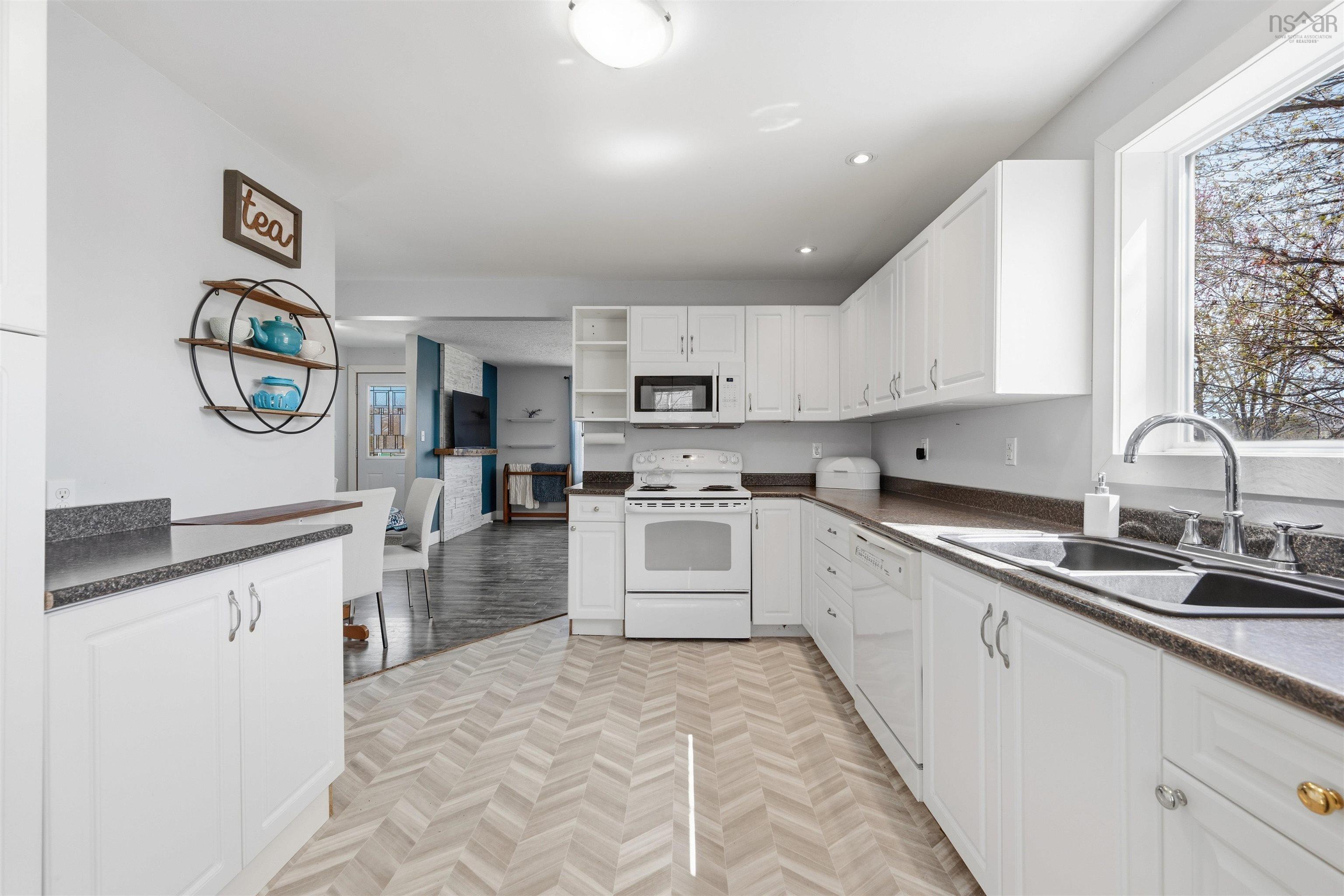 View image 15