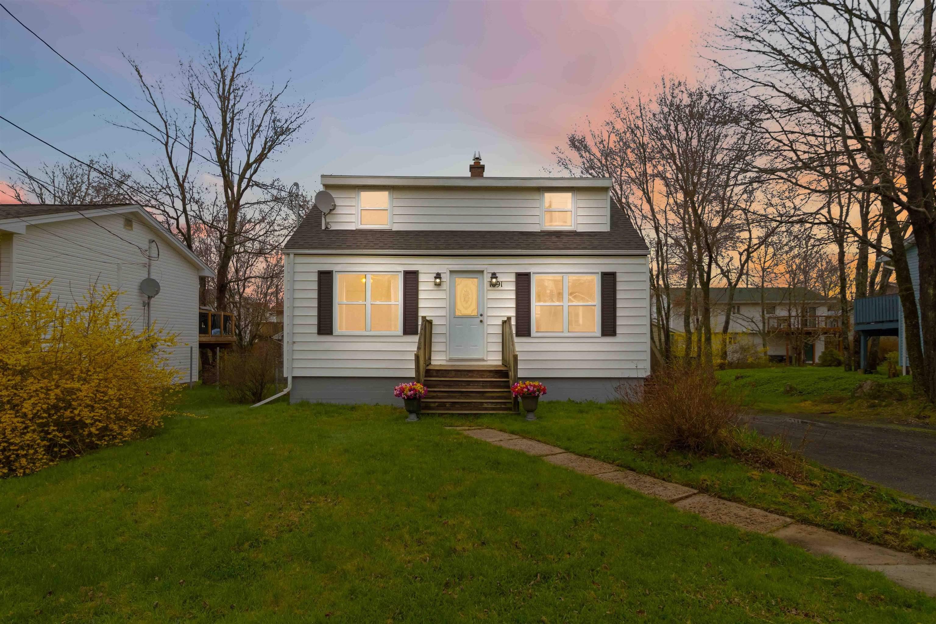 Thumbnail image for 1691 St. Margaret’s Bay Road MLS<sup>®</sup> 202610738