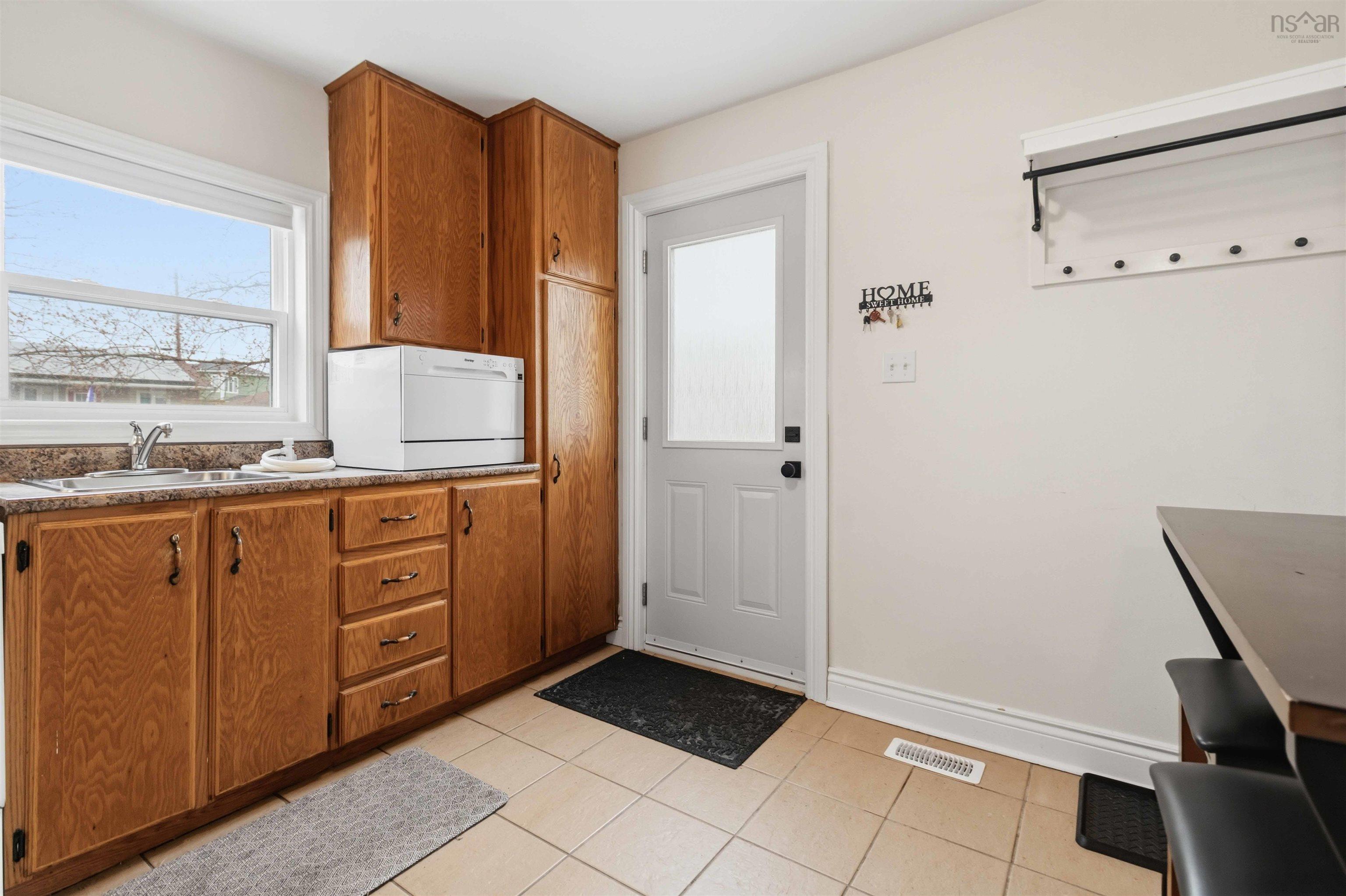 View image 10