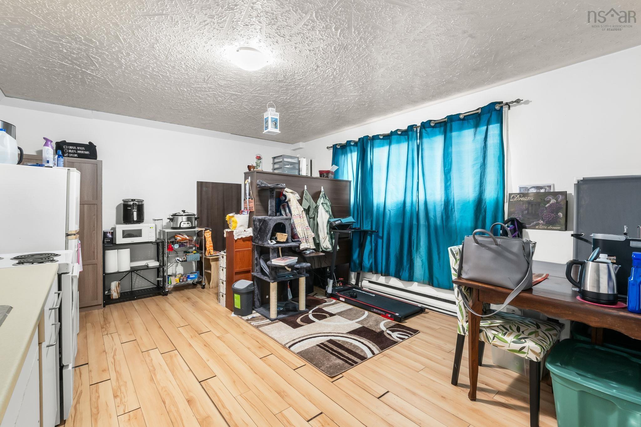View image 21