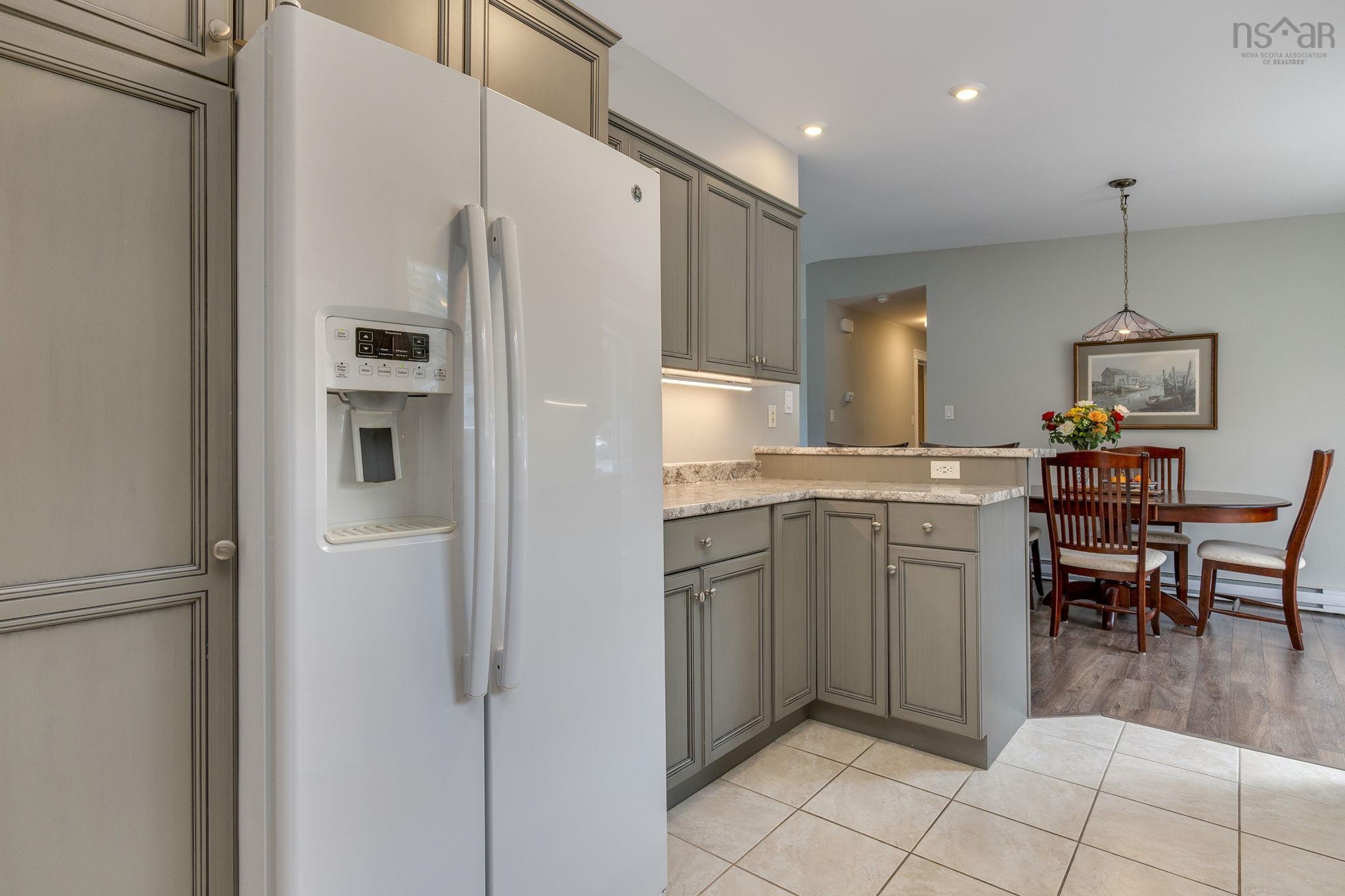 View image 12