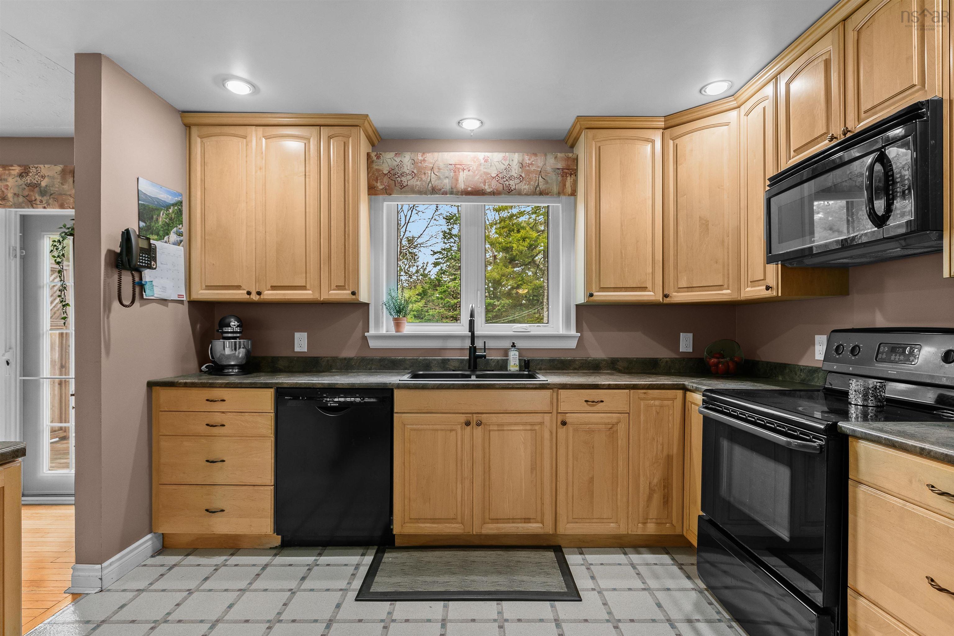 View image 12