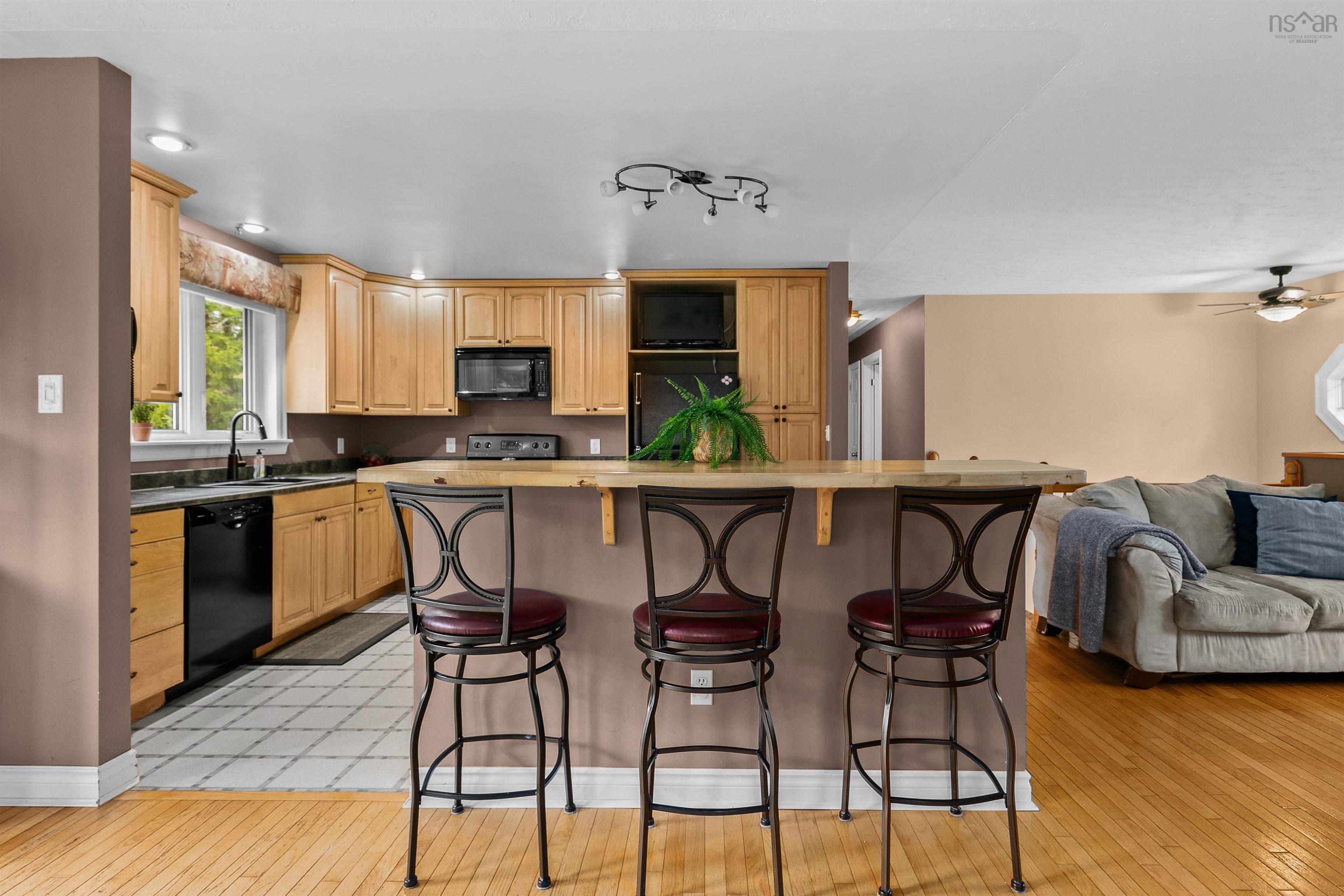 View image 9