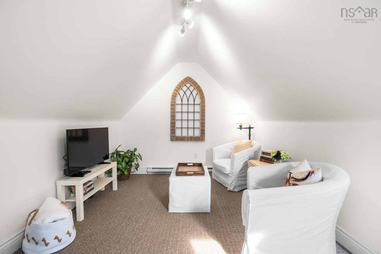 View image 36