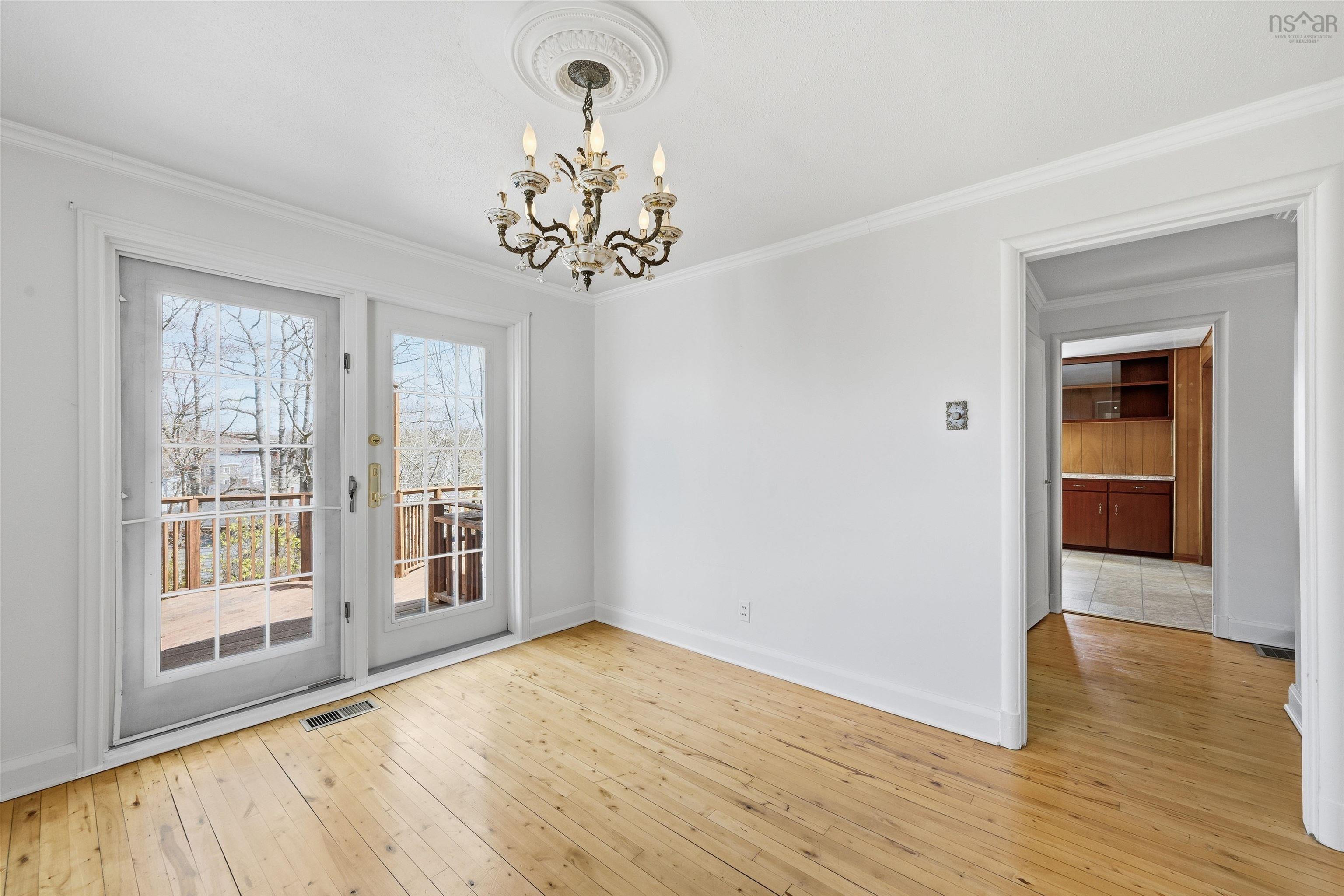View image 18