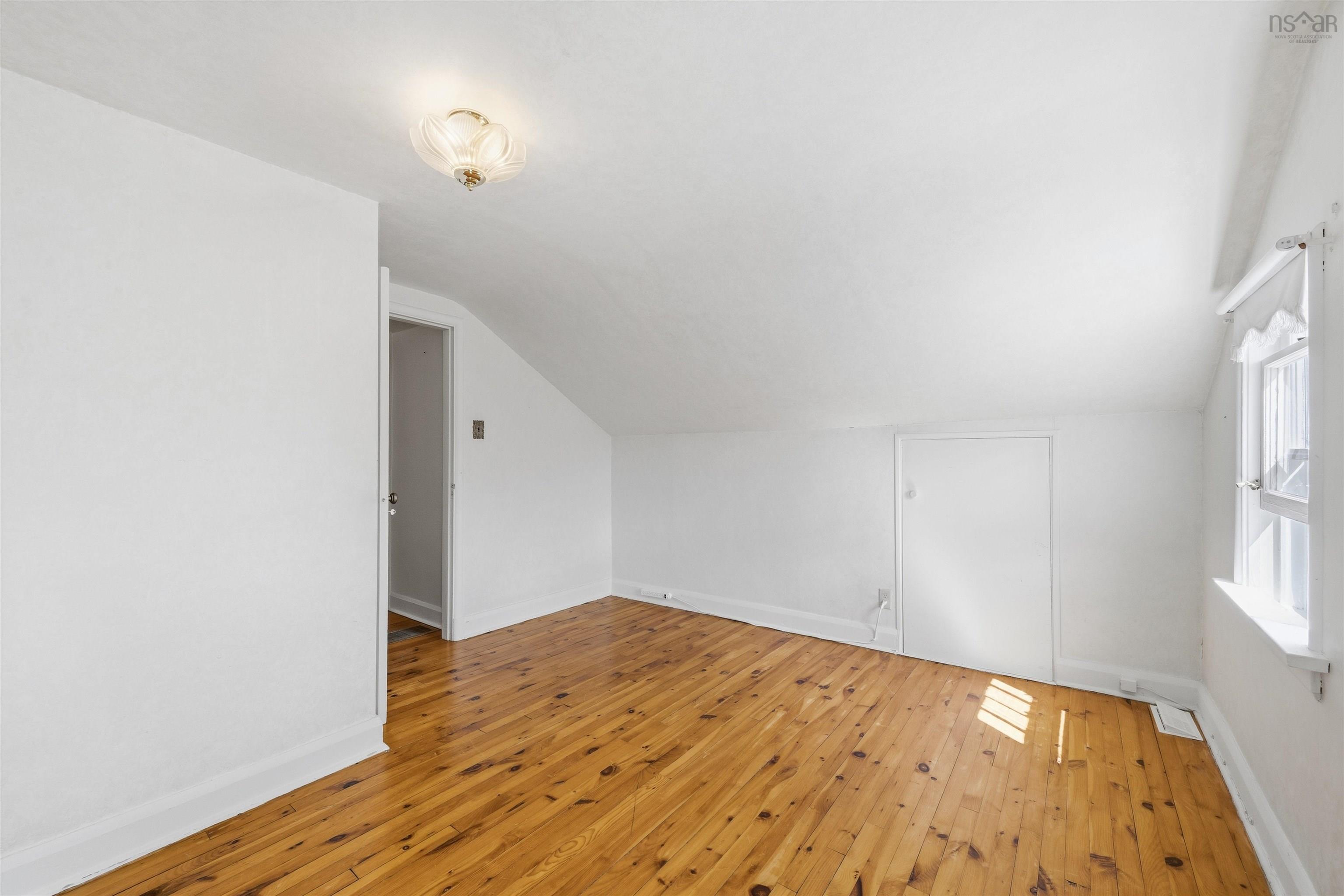View image 22