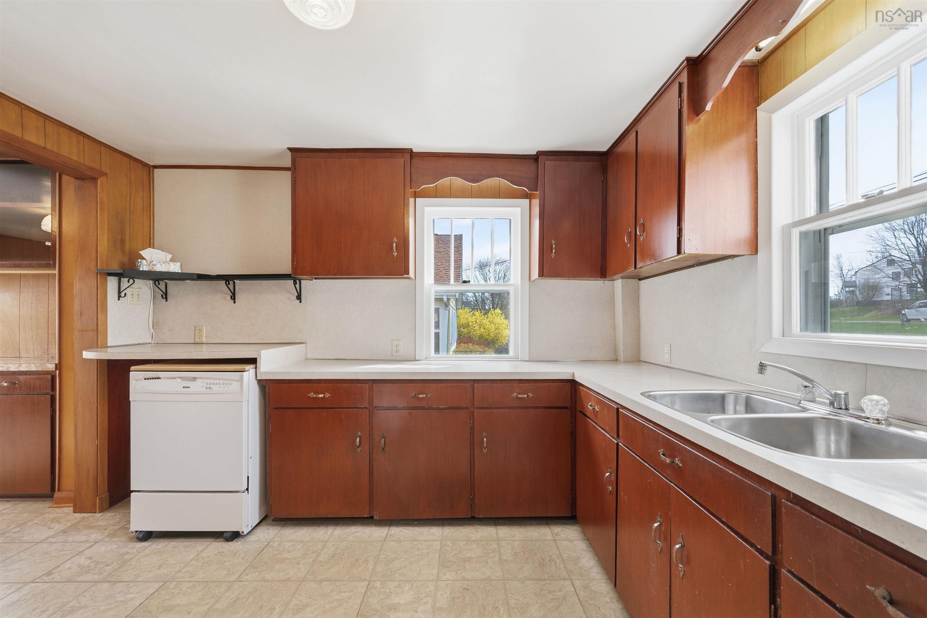 View image 9