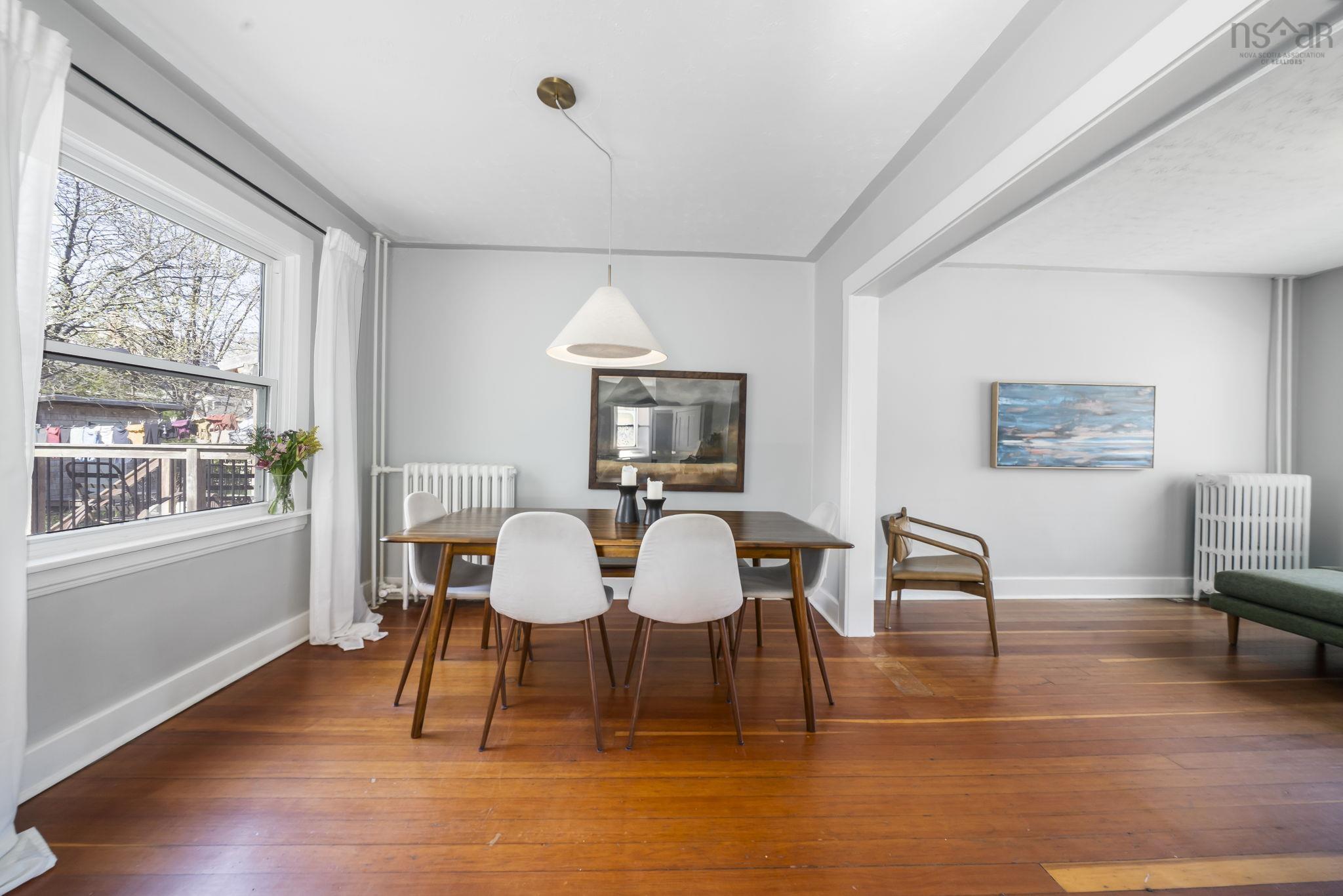 View image 10