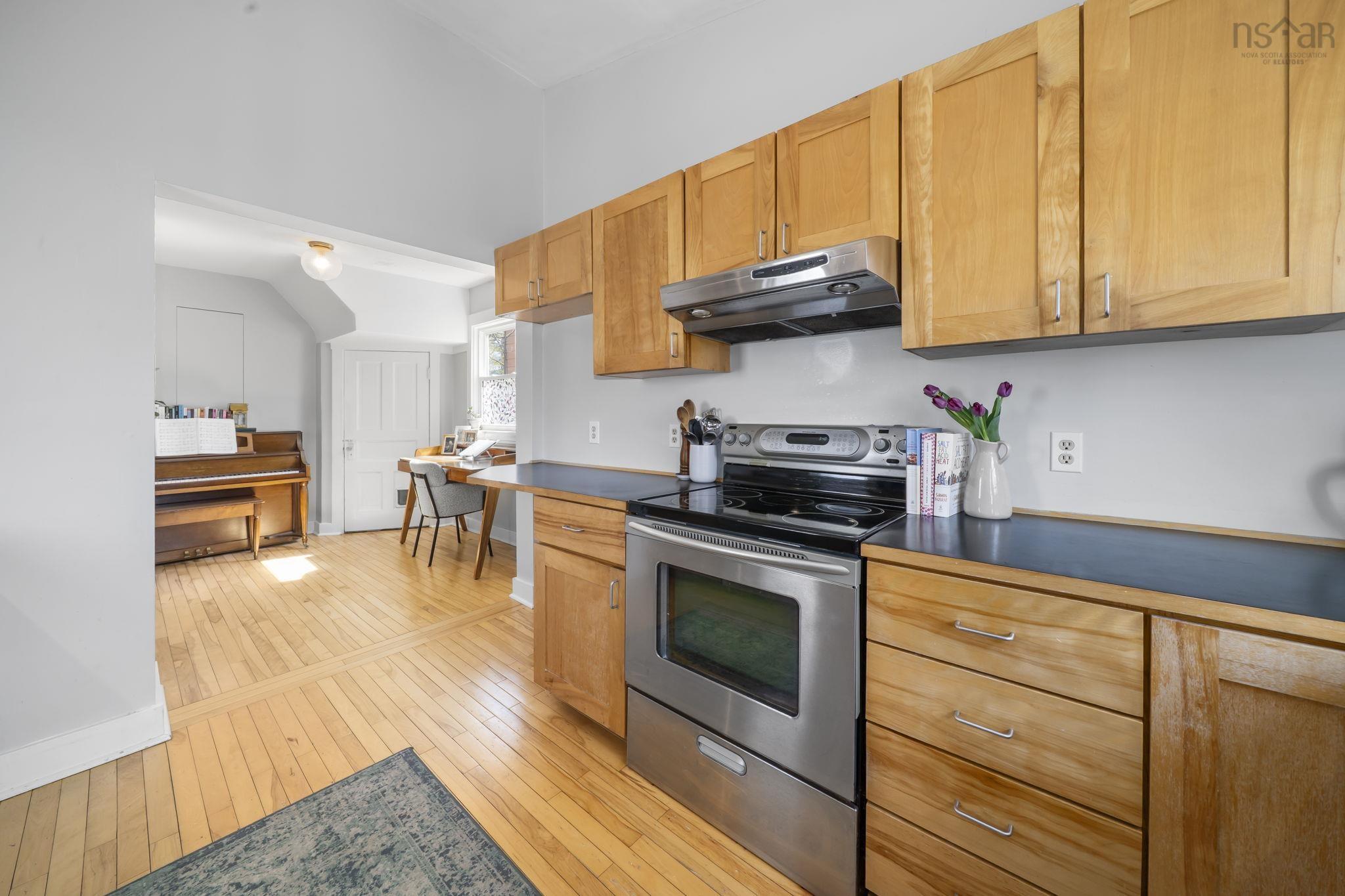 View image 18