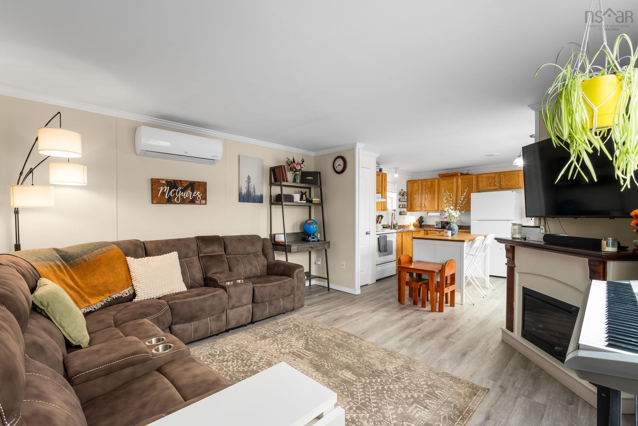 View image 16