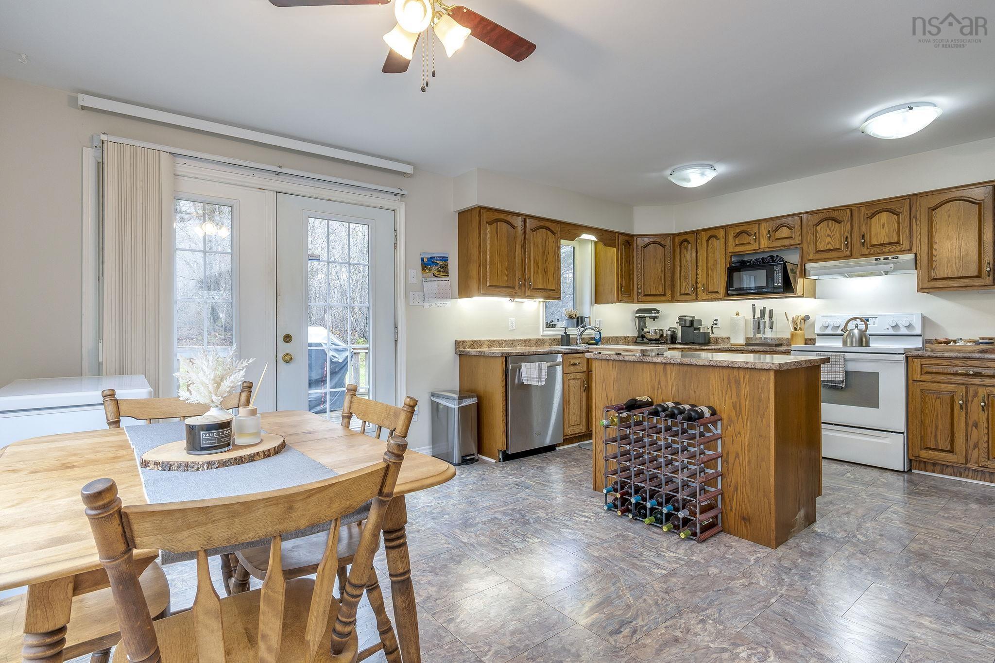 View image 11