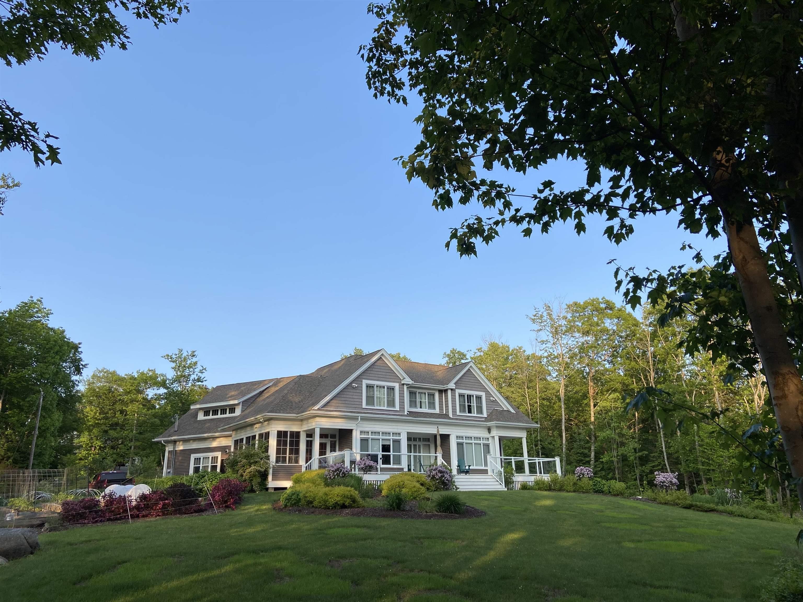 Thumbnail image for 160 Stone Hedges Lane MLS<sup>®</sup> 202610803