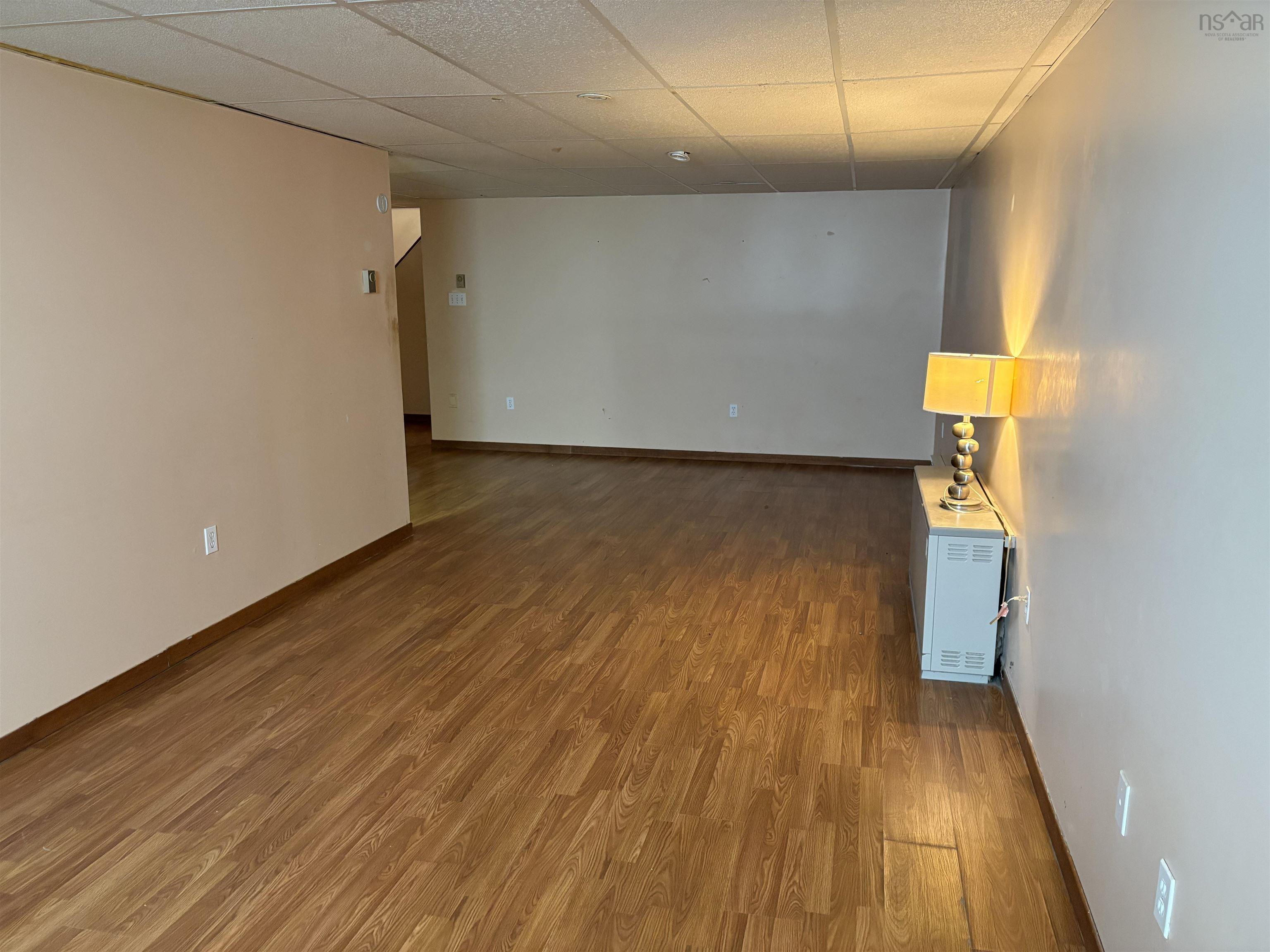 View image 17