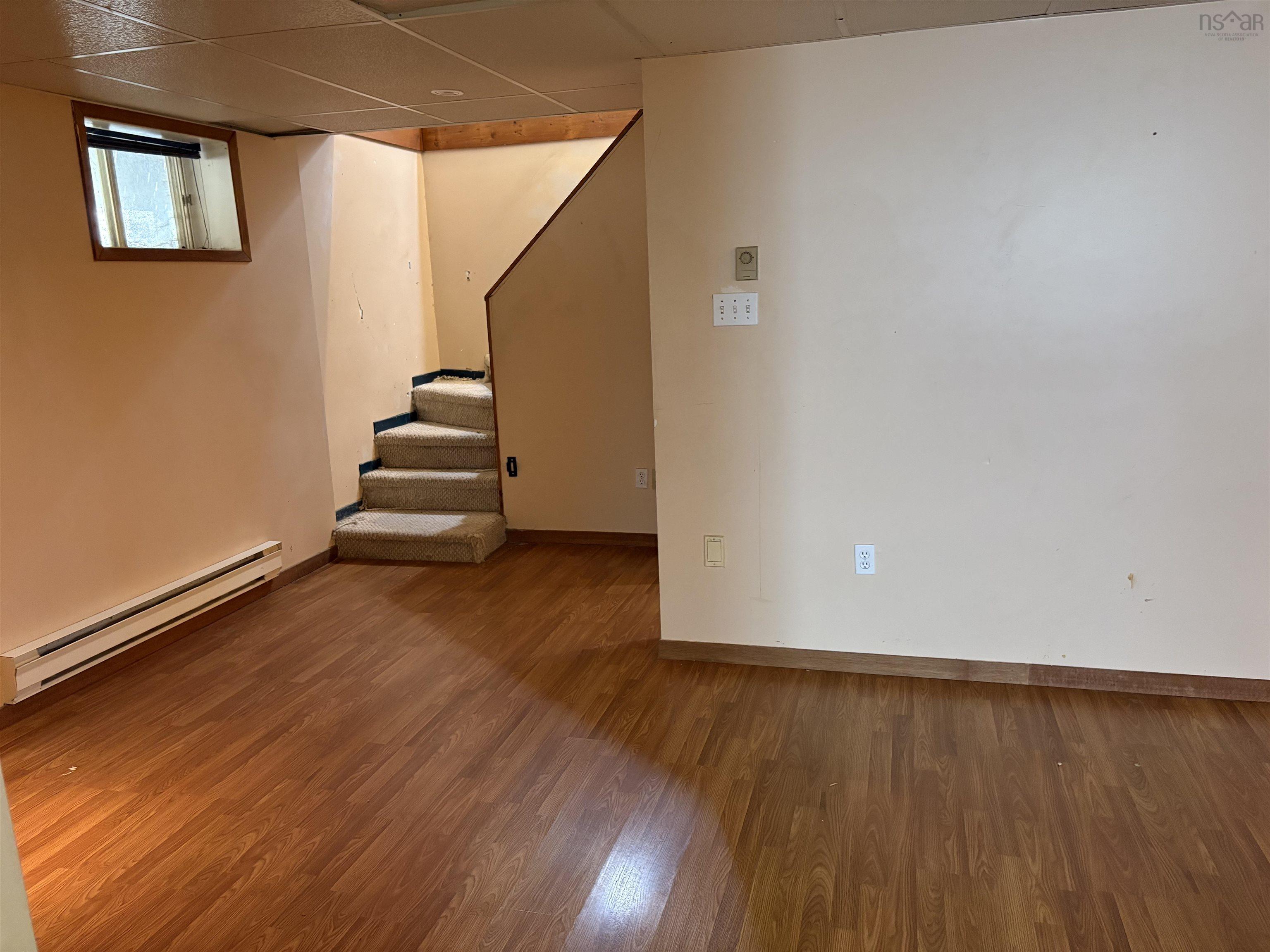 View image 19