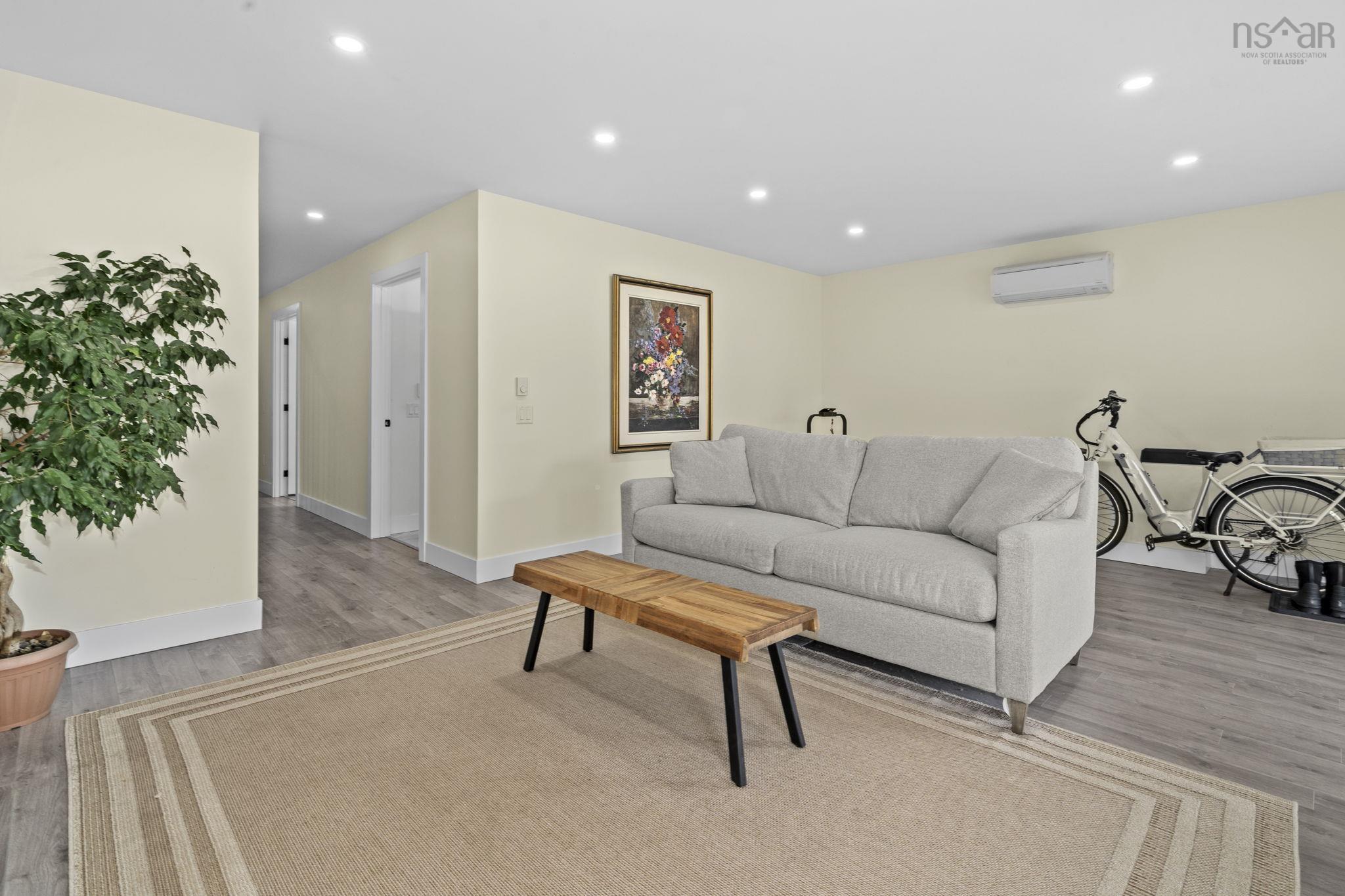 View image 21