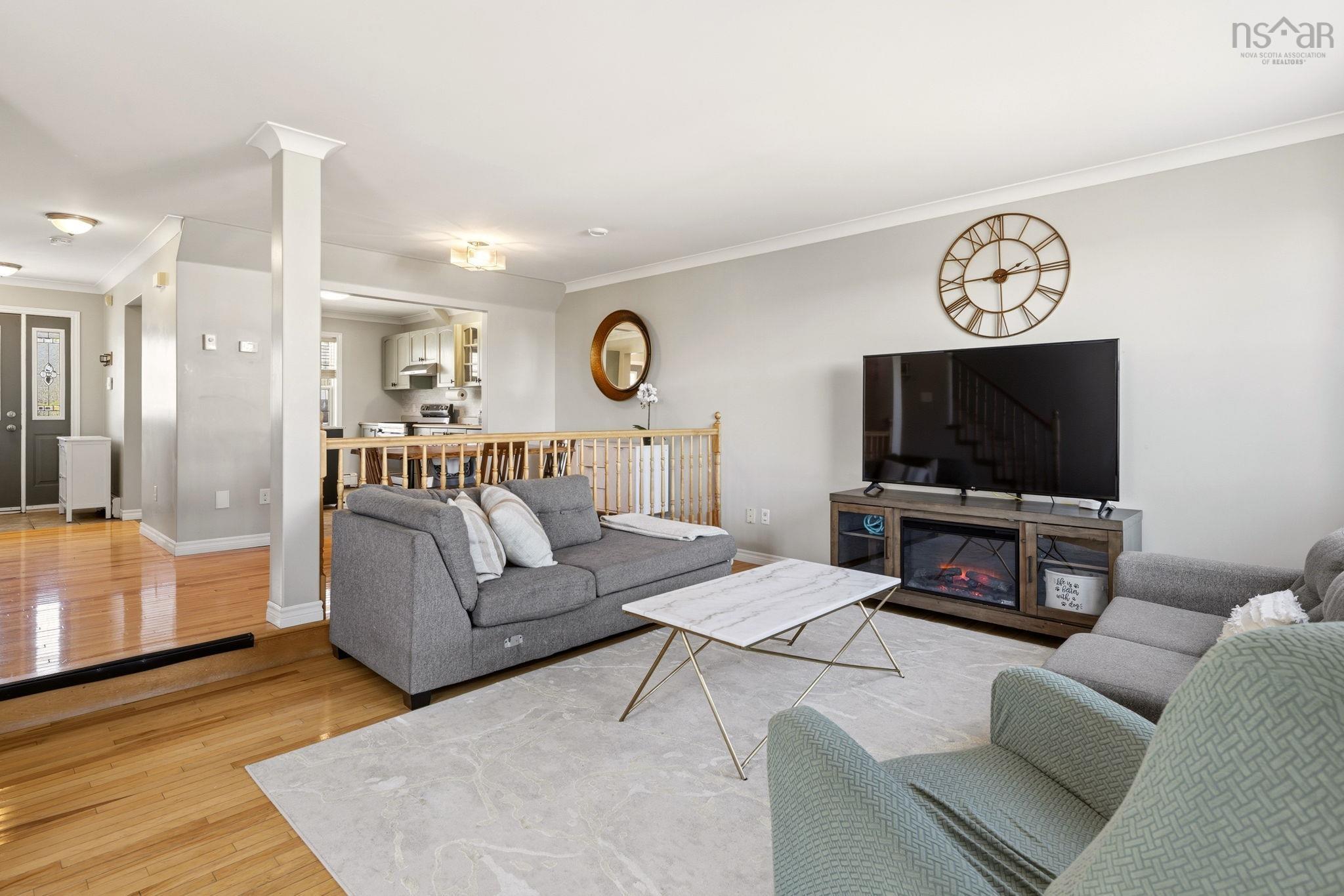 View image 8